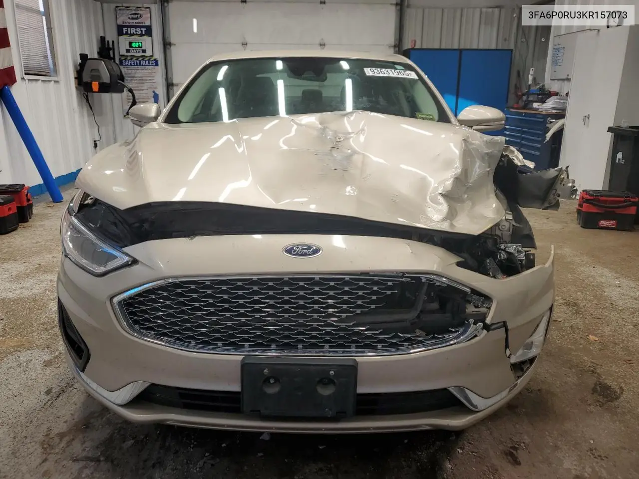 3FA6P0RU3KR157073 2019 Ford Fusion Titanium