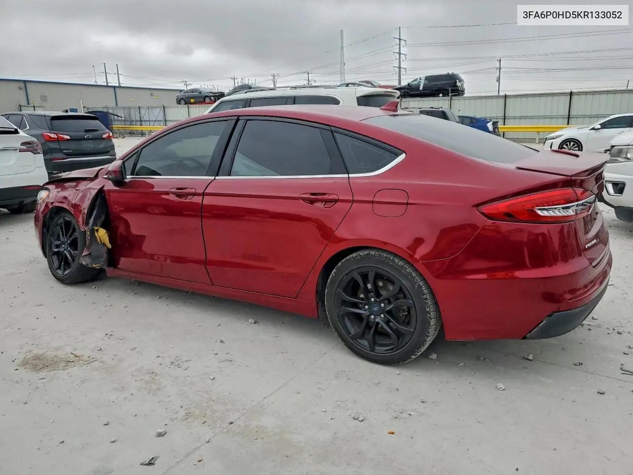 3FA6P0HD5KR133052 2019 Ford Fusion Se