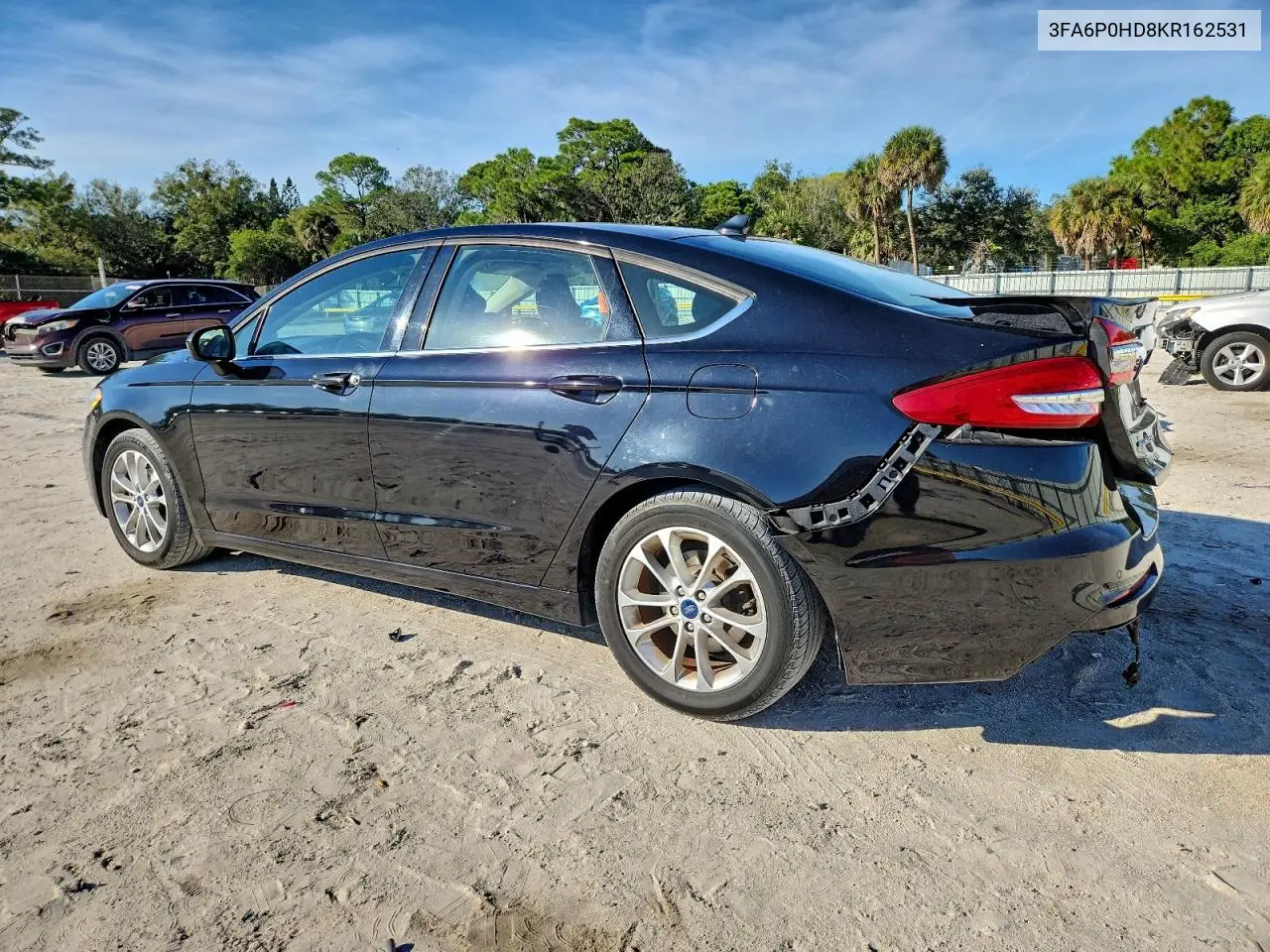 3FA6P0HD8KR162531 2019 Ford Fusion Se