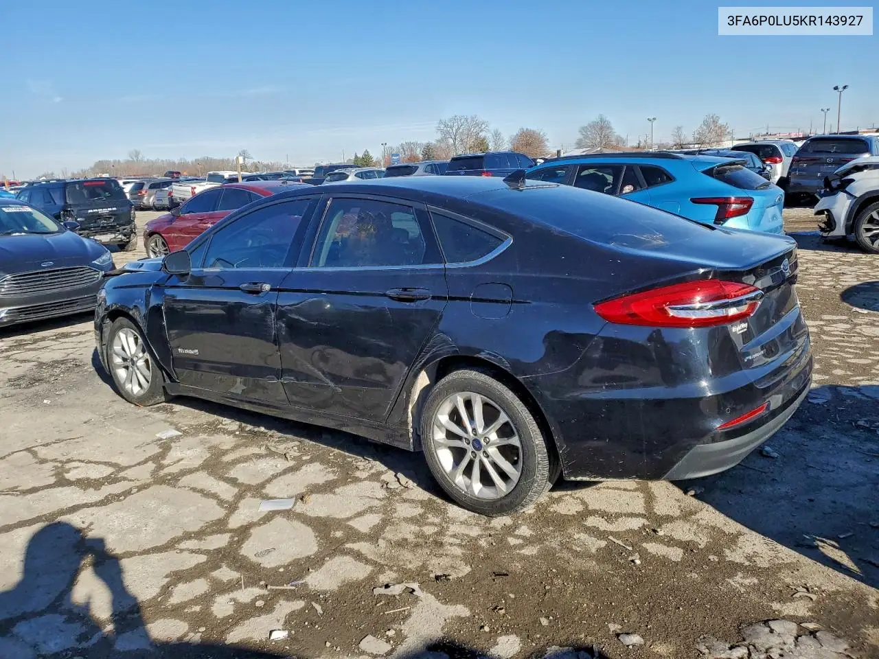 3FA6P0LU5KR143927 2019 Ford Fusion Se