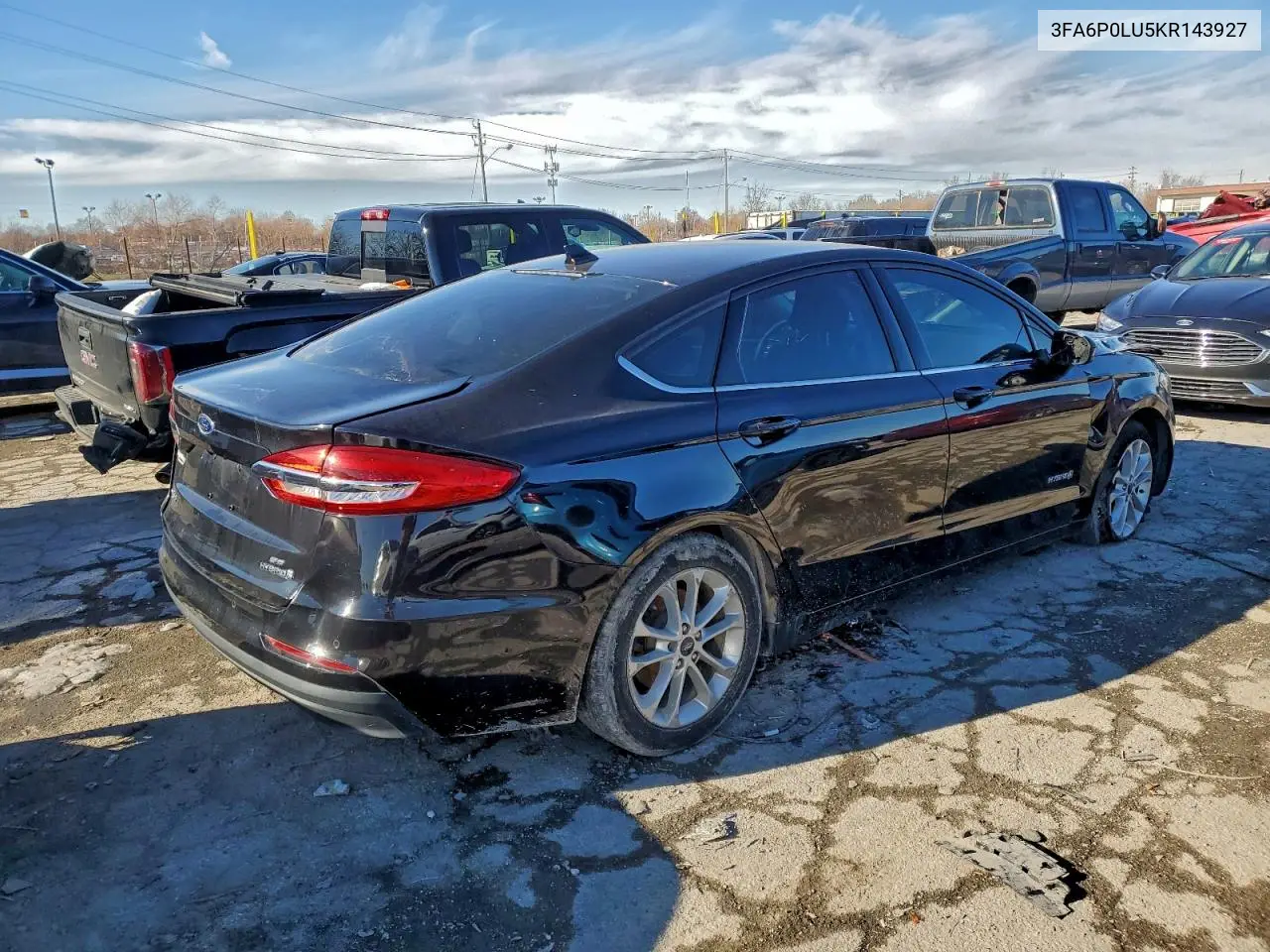 3FA6P0LU5KR143927 2019 Ford Fusion Se