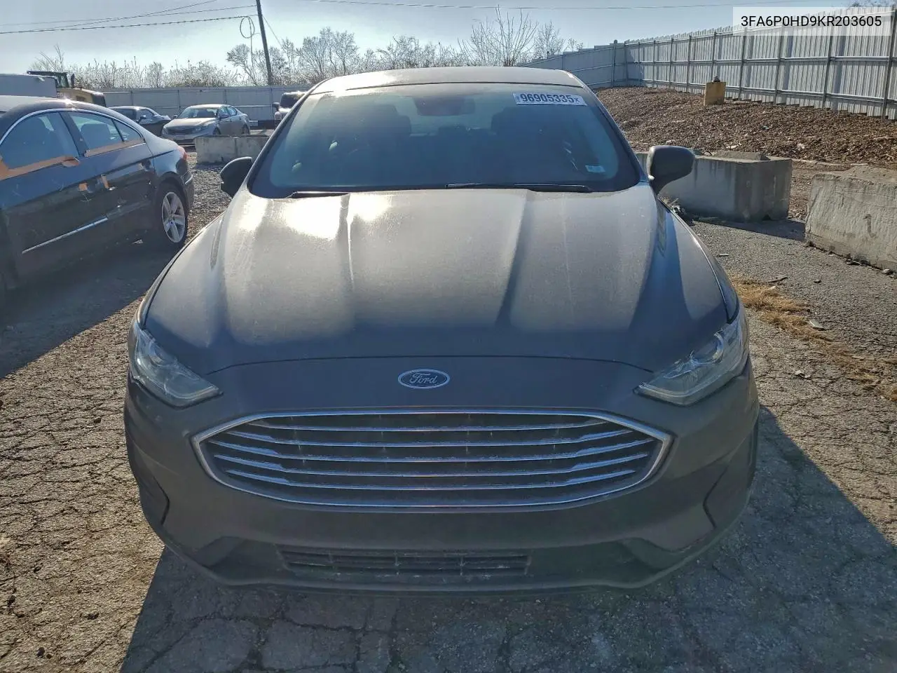 3FA6P0HD9KR203605 2019 Ford Fusion Se