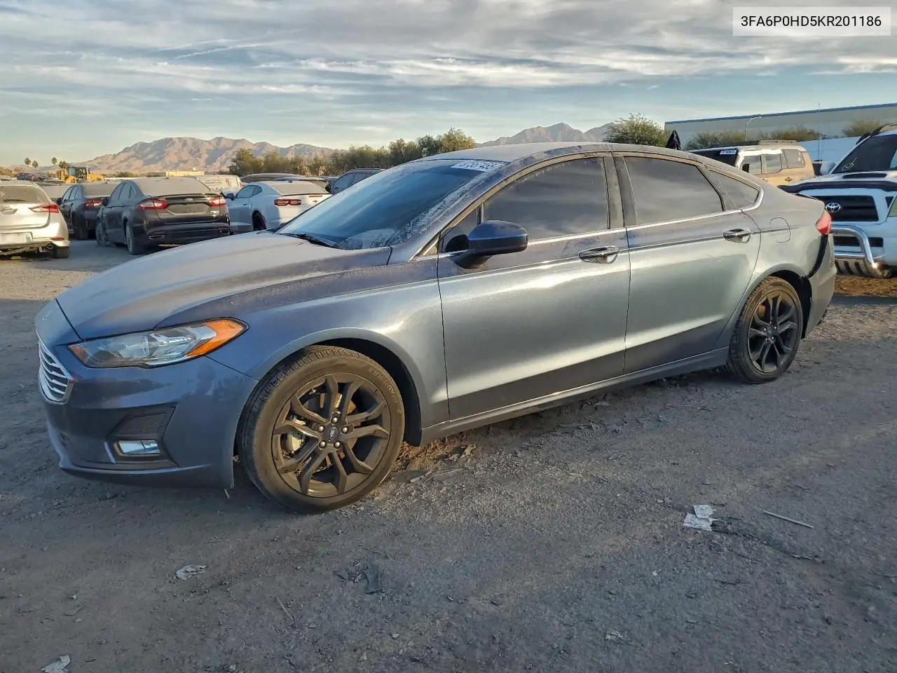 3FA6P0HD5KR201186 2019 Ford Fusion Se