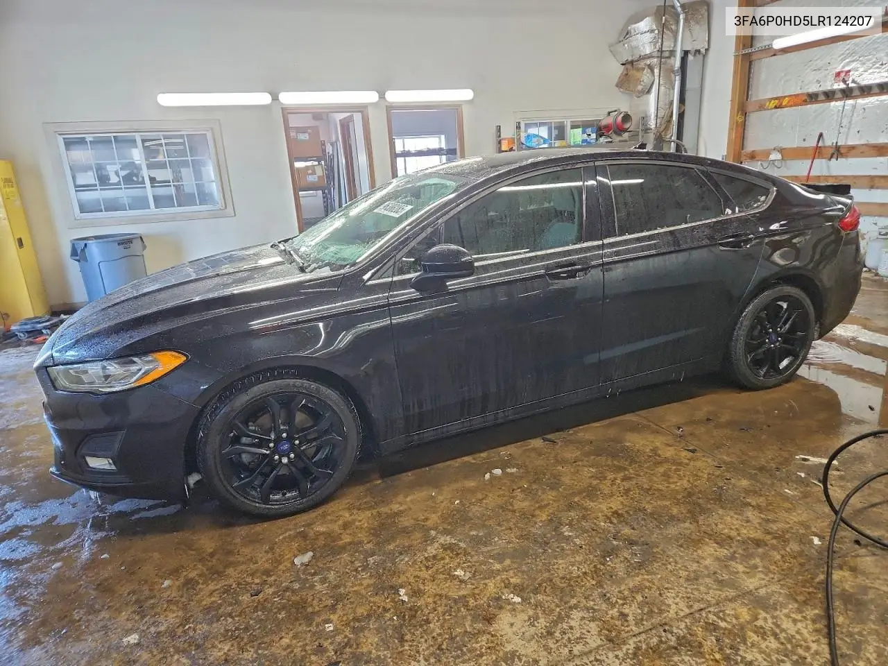 3FA6P0HD5LR124207 2020 Ford Fusion Se