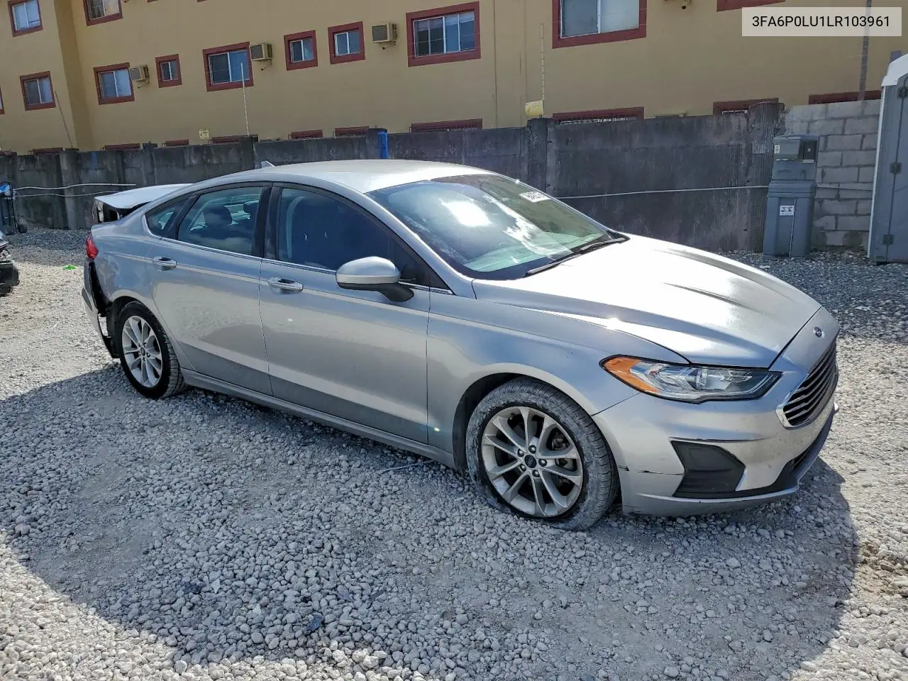 3FA6P0LU1LR103961 2020 Ford Fusion Se