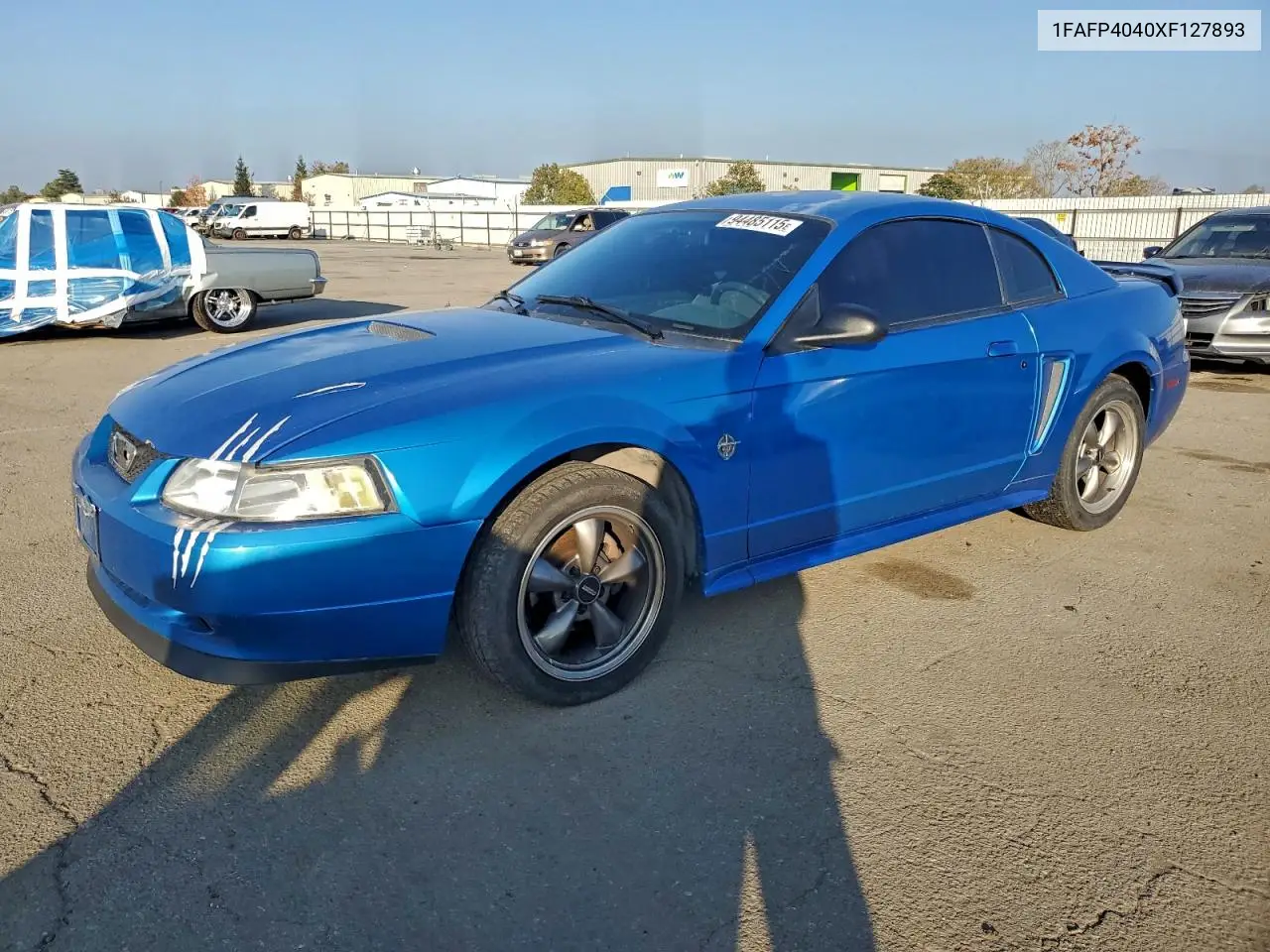 1FAFP4040XF127893 1999 Ford Mustang