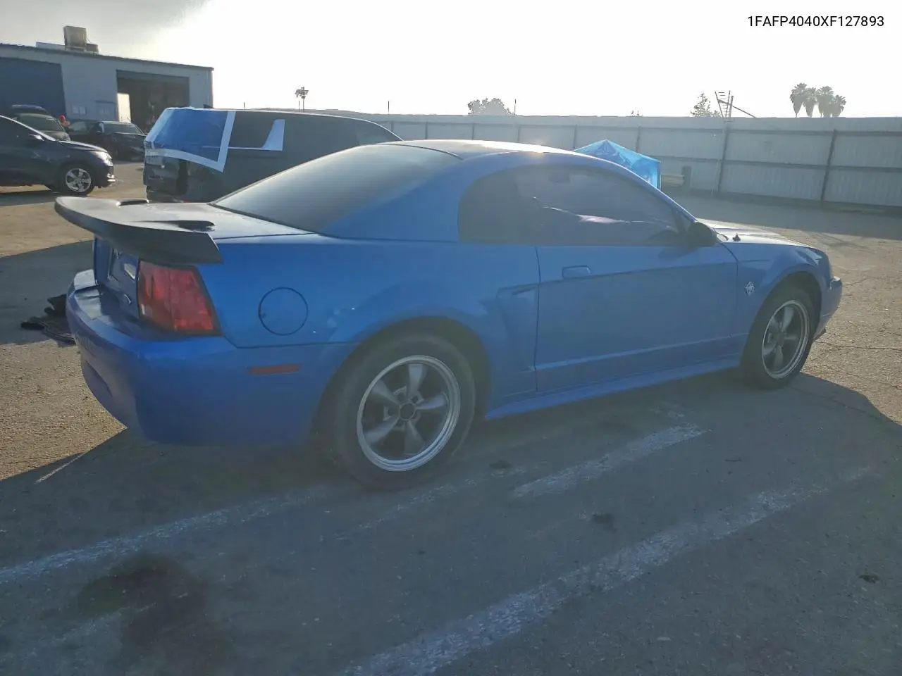 1FAFP4040XF127893 1999 Ford Mustang