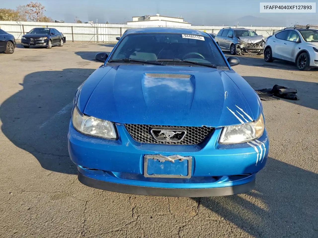 1FAFP4040XF127893 1999 Ford Mustang