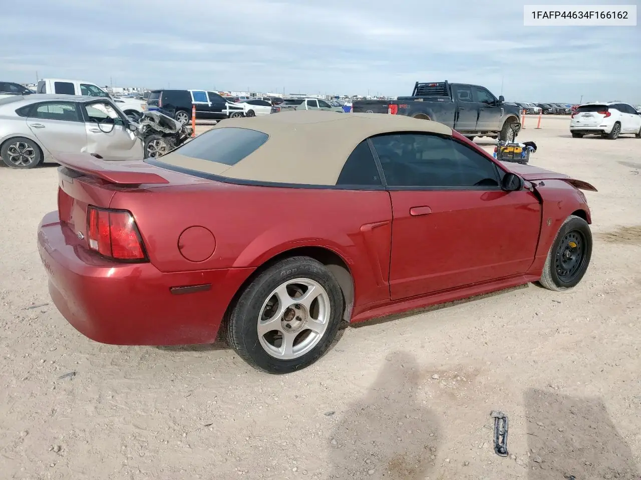 1FAFP44634F166162 2004 Ford Mustang