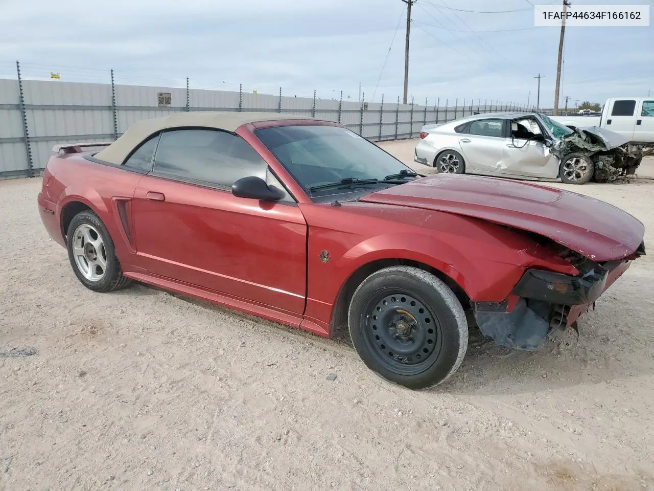 1FAFP44634F166162 2004 Ford Mustang