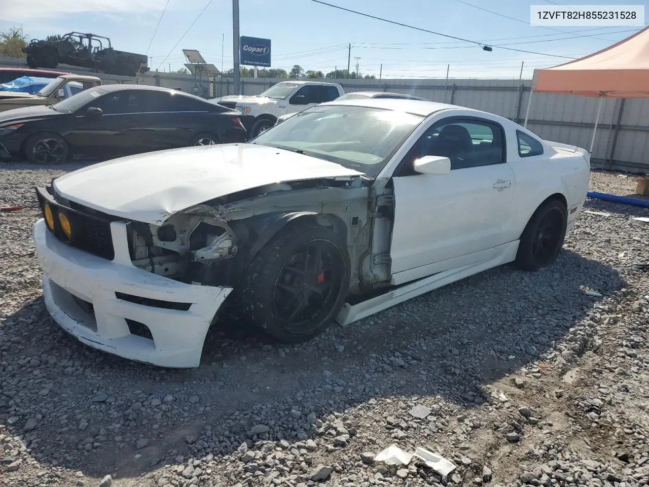 1ZVFT82H855231528 2005 Ford Mustang Gt