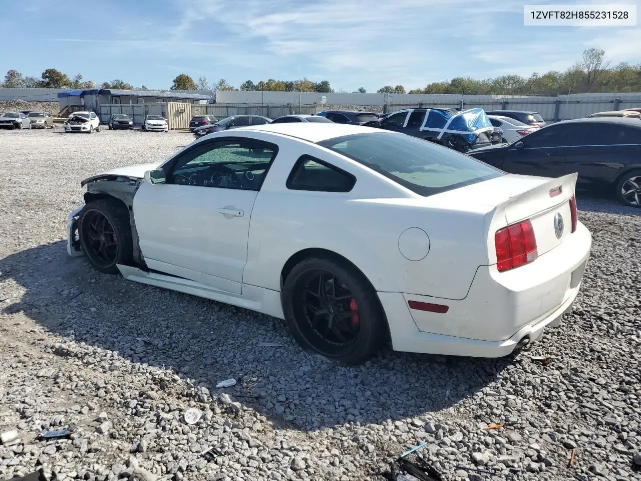 1ZVFT82H855231528 2005 Ford Mustang Gt