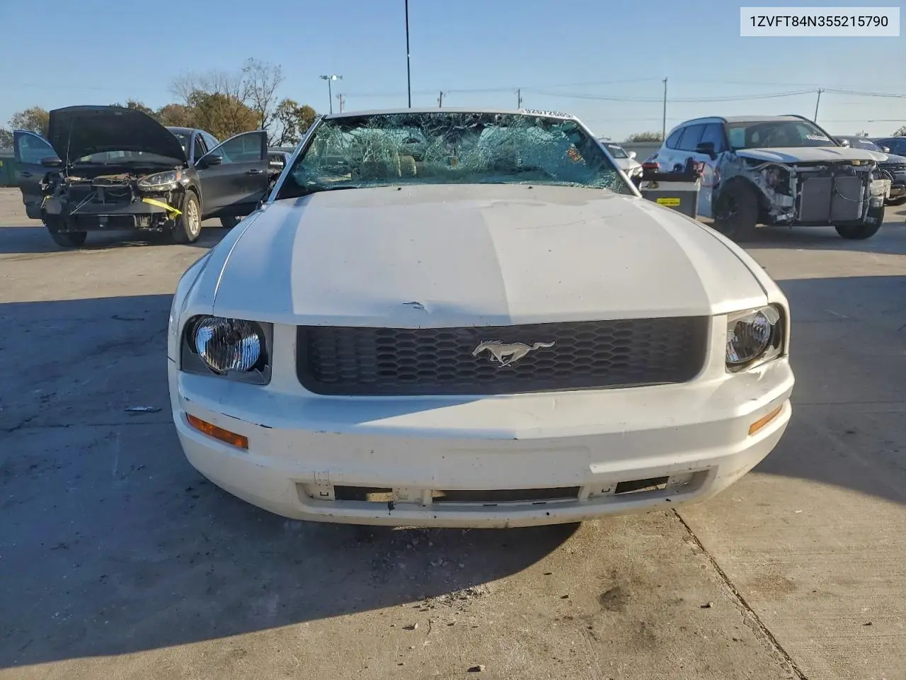 1ZVFT84N355215790 2005 Ford Mustang