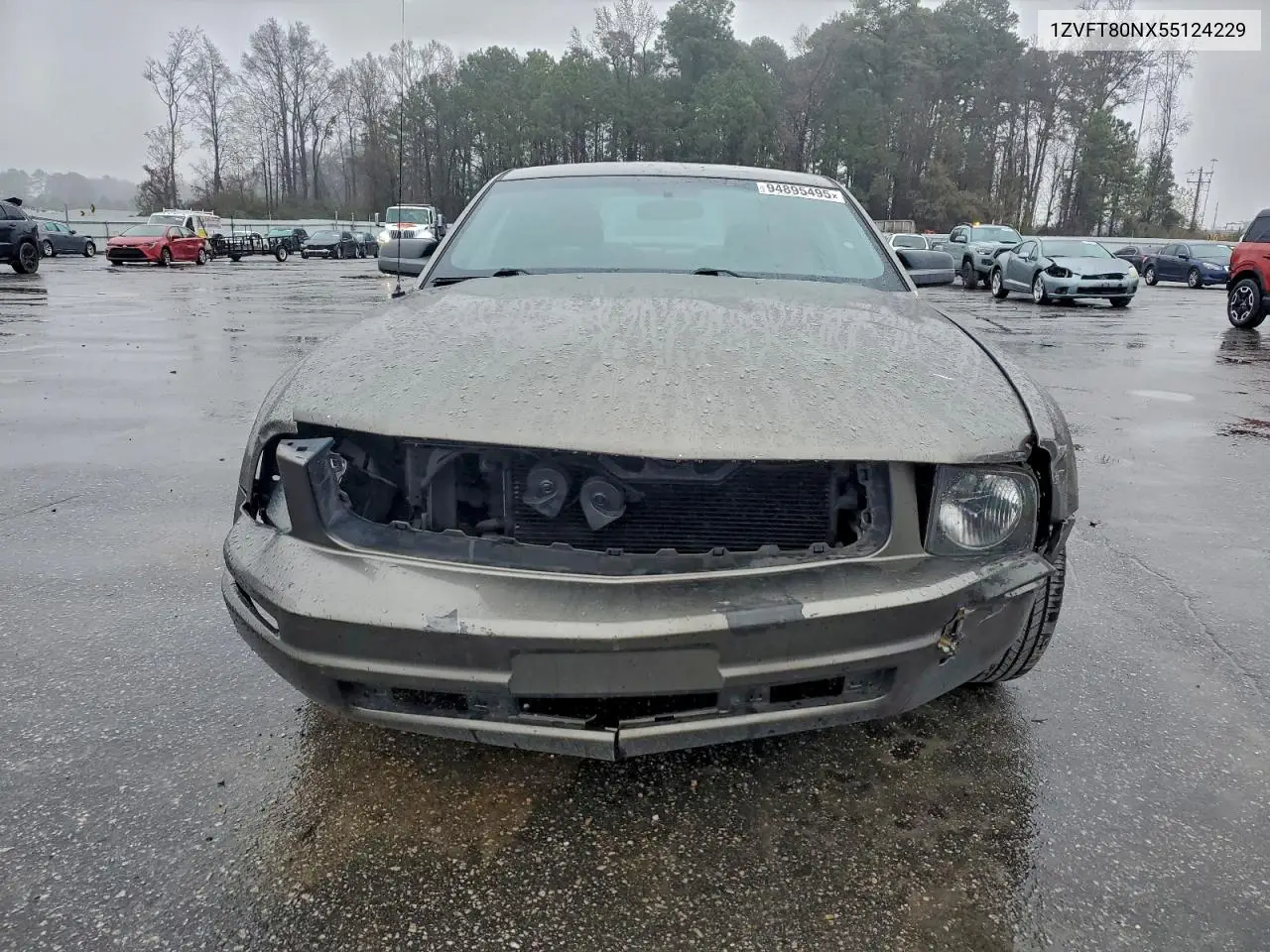 1ZVFT80NX55124229 2005 Ford Mustang