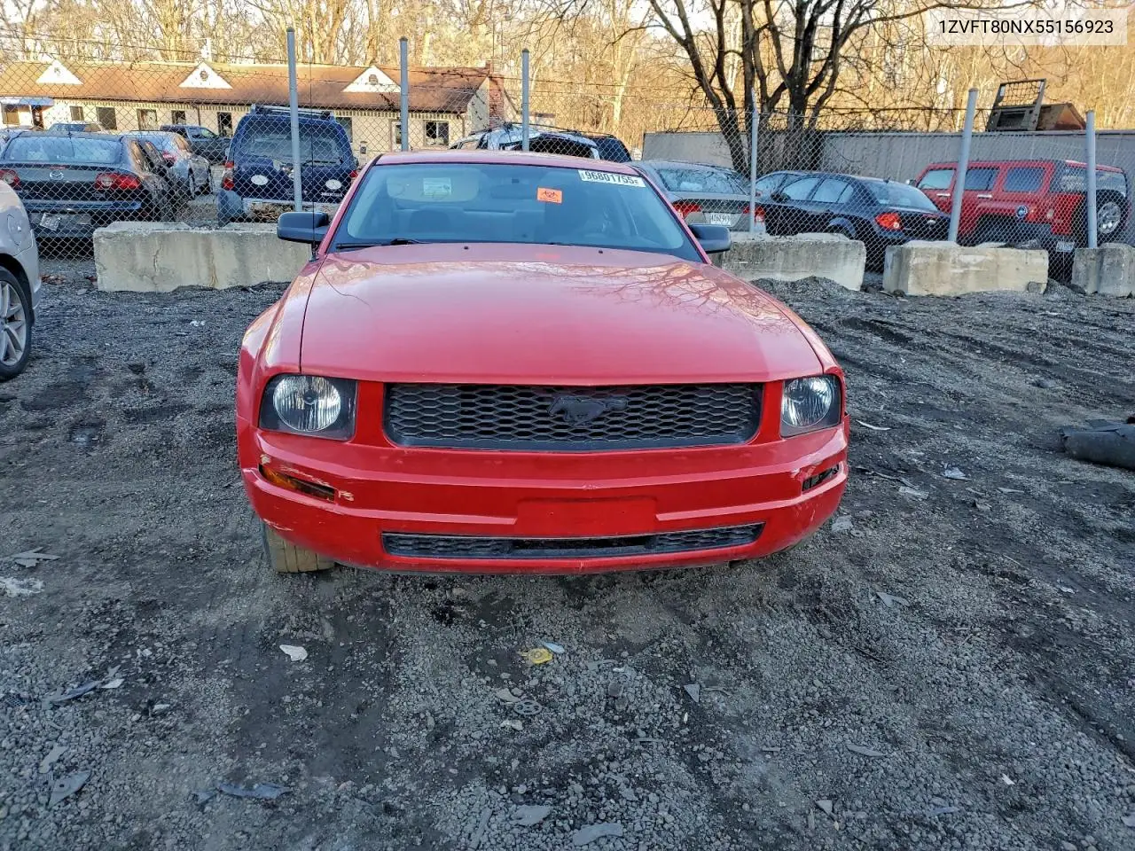 1ZVFT80NX55156923 2005 Ford Mustang