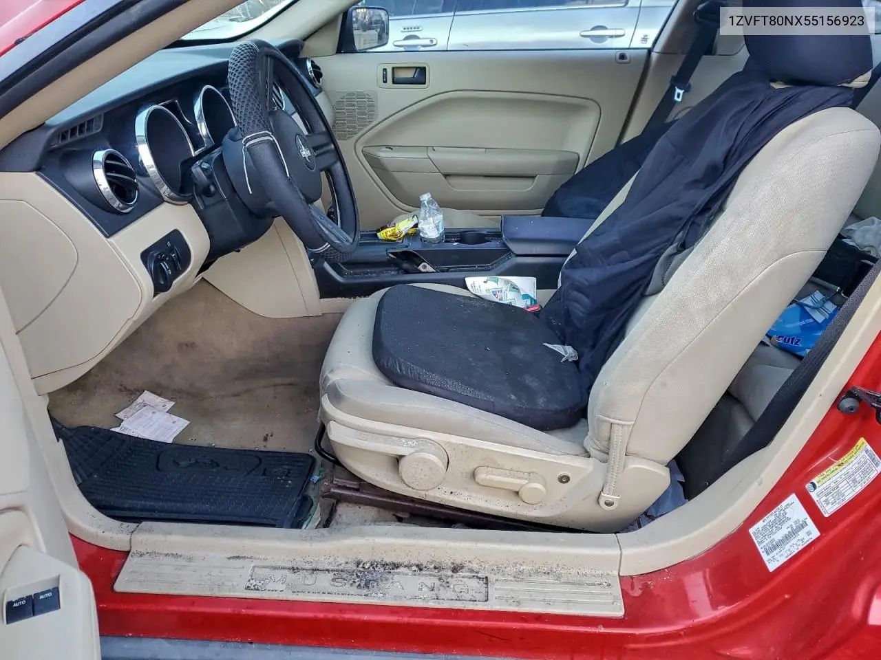 1ZVFT80NX55156923 2005 Ford Mustang
