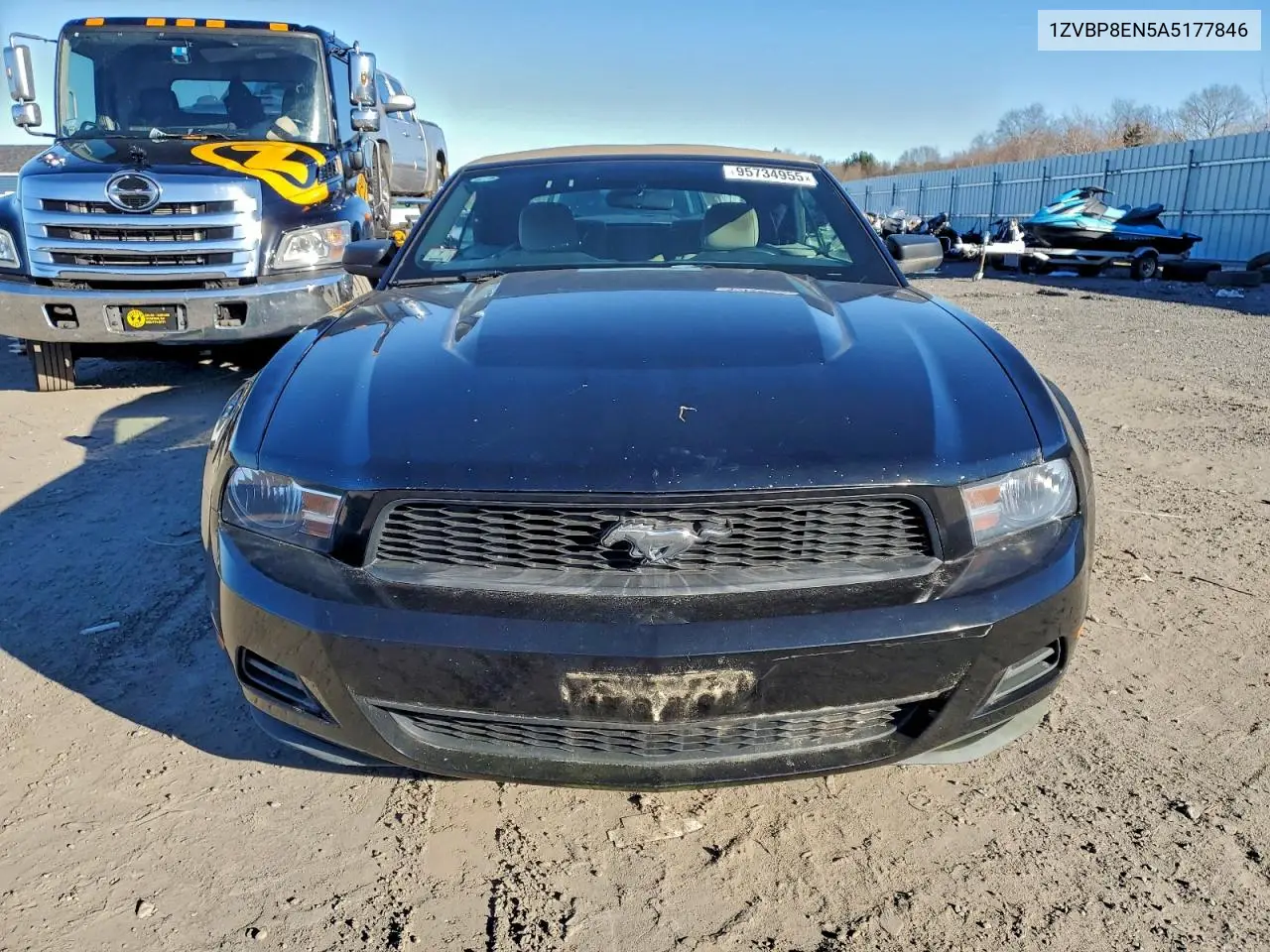 1ZVBP8EN5A5177846 2010 Ford Mustang