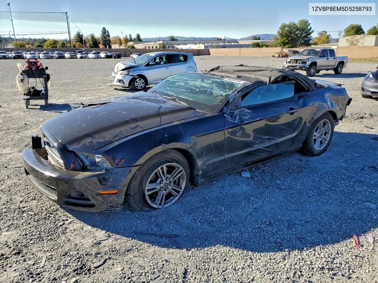 1ZVBP8EM5D5258793 2013 Ford Mustang