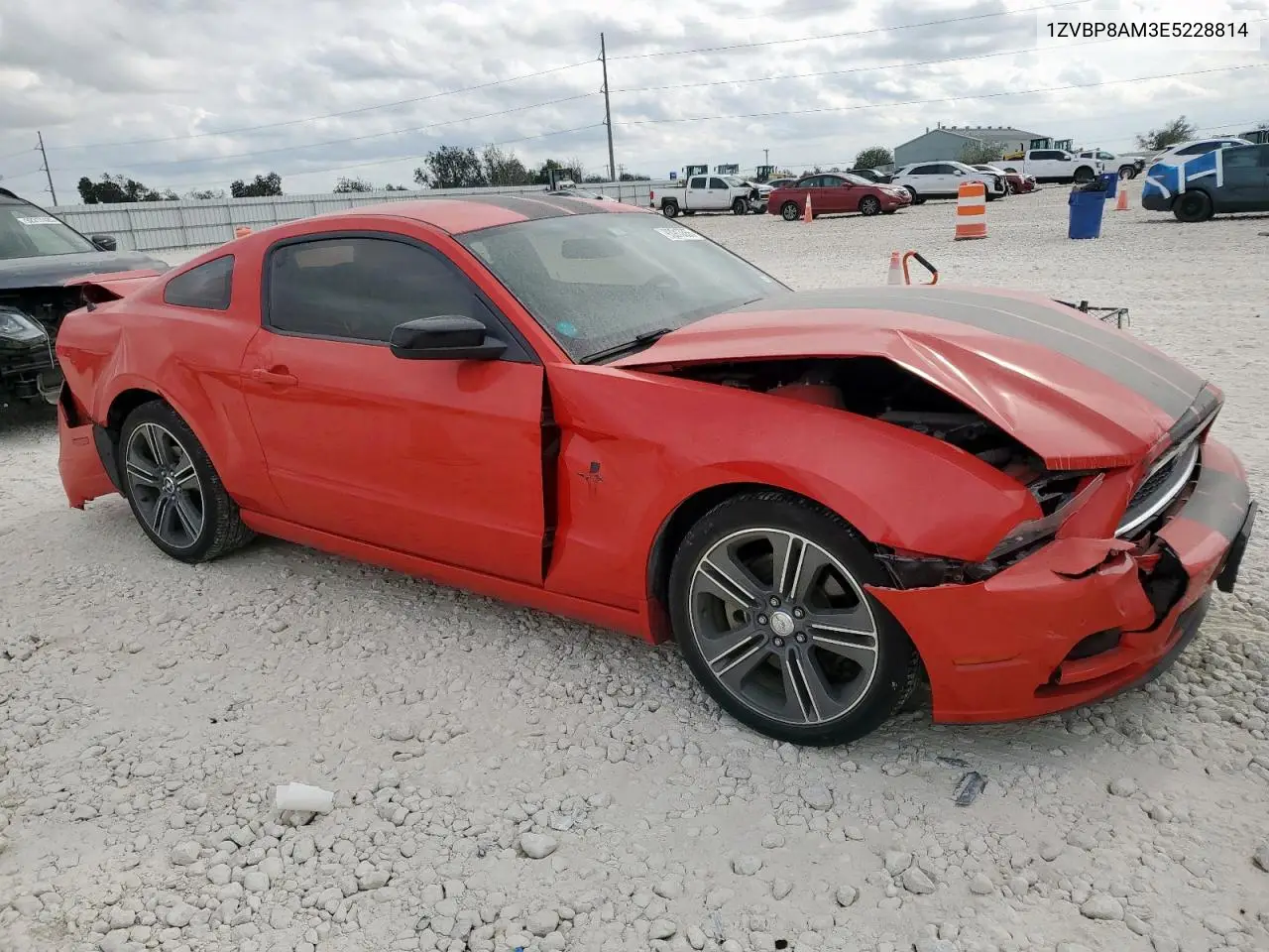 1ZVBP8AM3E5228814 2014 Ford Mustang