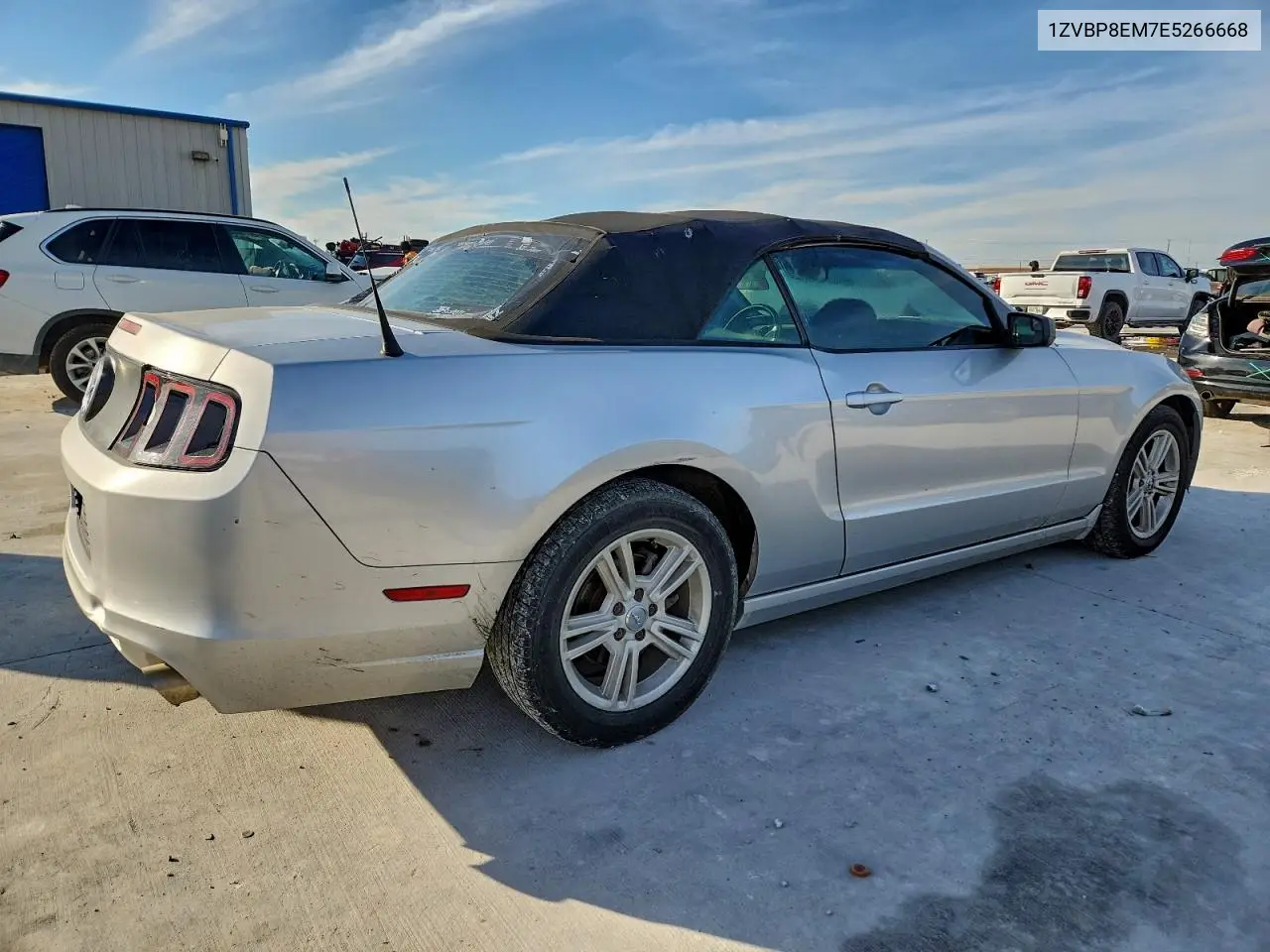 1ZVBP8EM7E5266668 2014 Ford Mustang