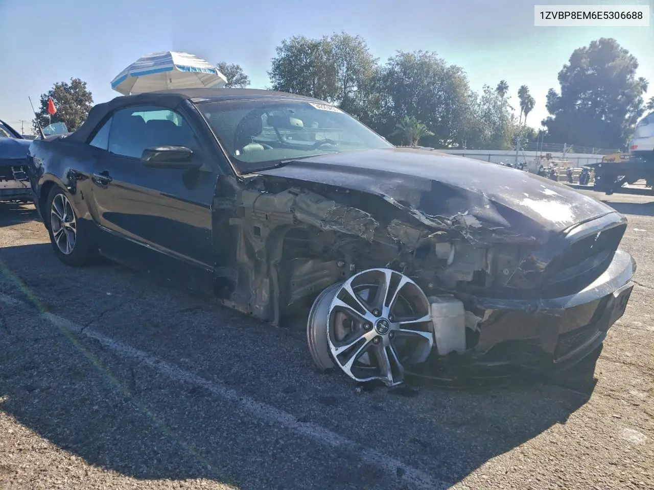 1ZVBP8EM6E5306688 2014 Ford Mustang