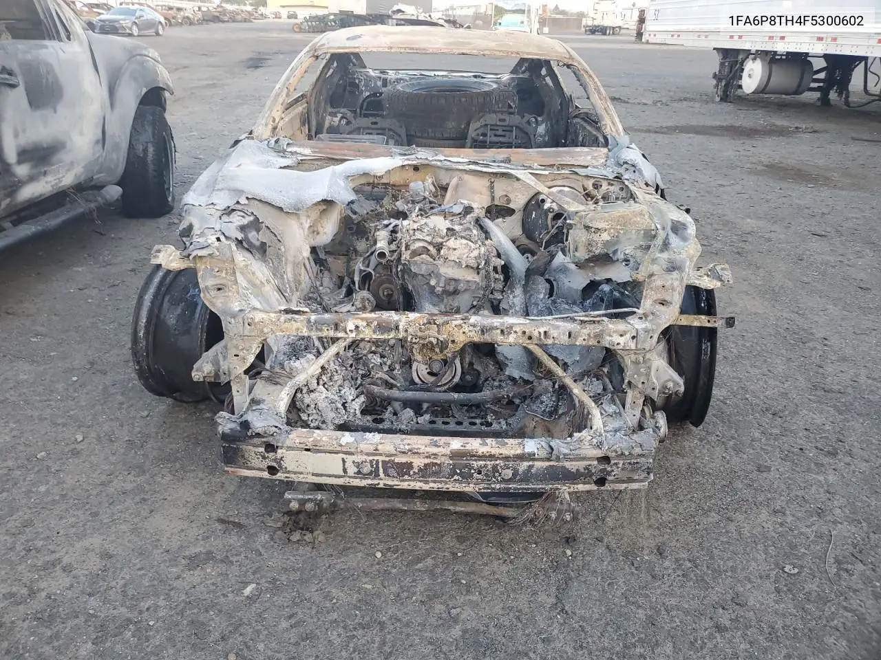 1FA6P8TH4F5300602 2015 Ford Mustang