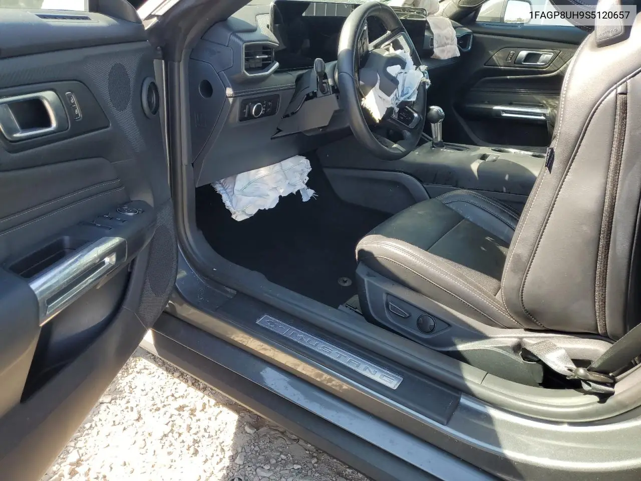1FAGP8UH9S5120657 2025 Ford Mustang