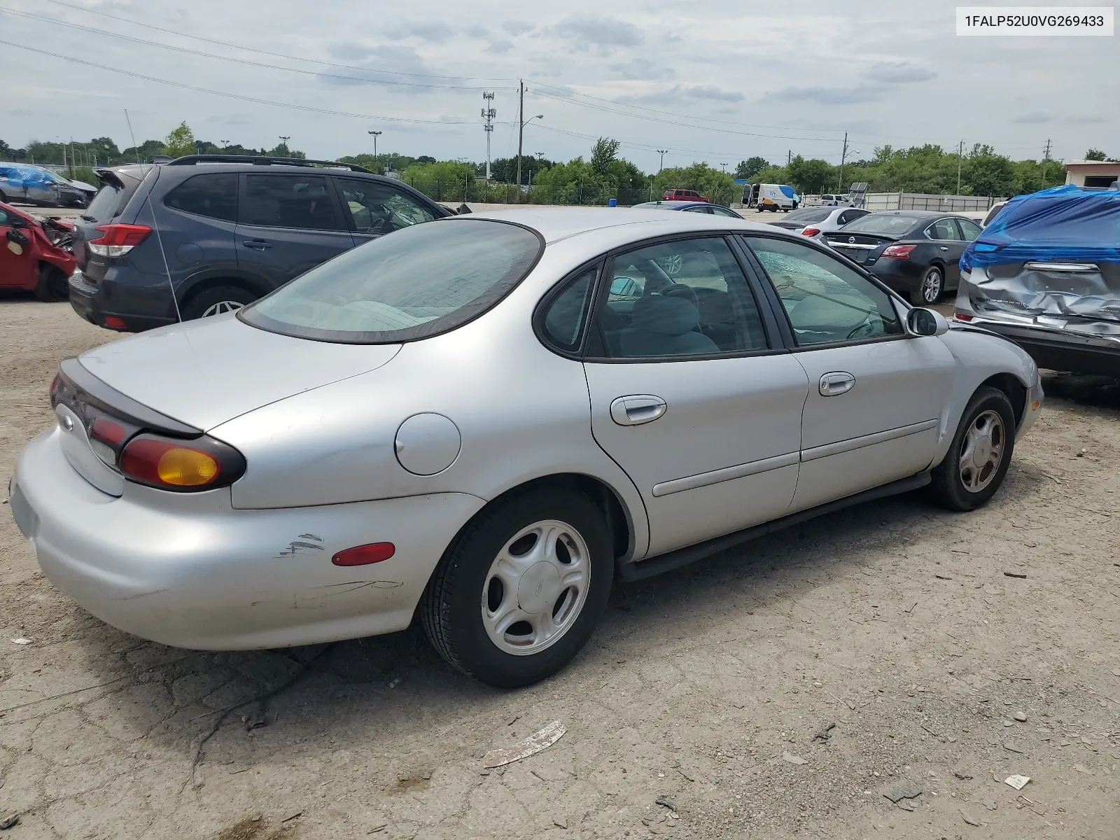 1997 Ford Taurus Gl VIN: 1FALP52U0VG269433 Lot: 61129214