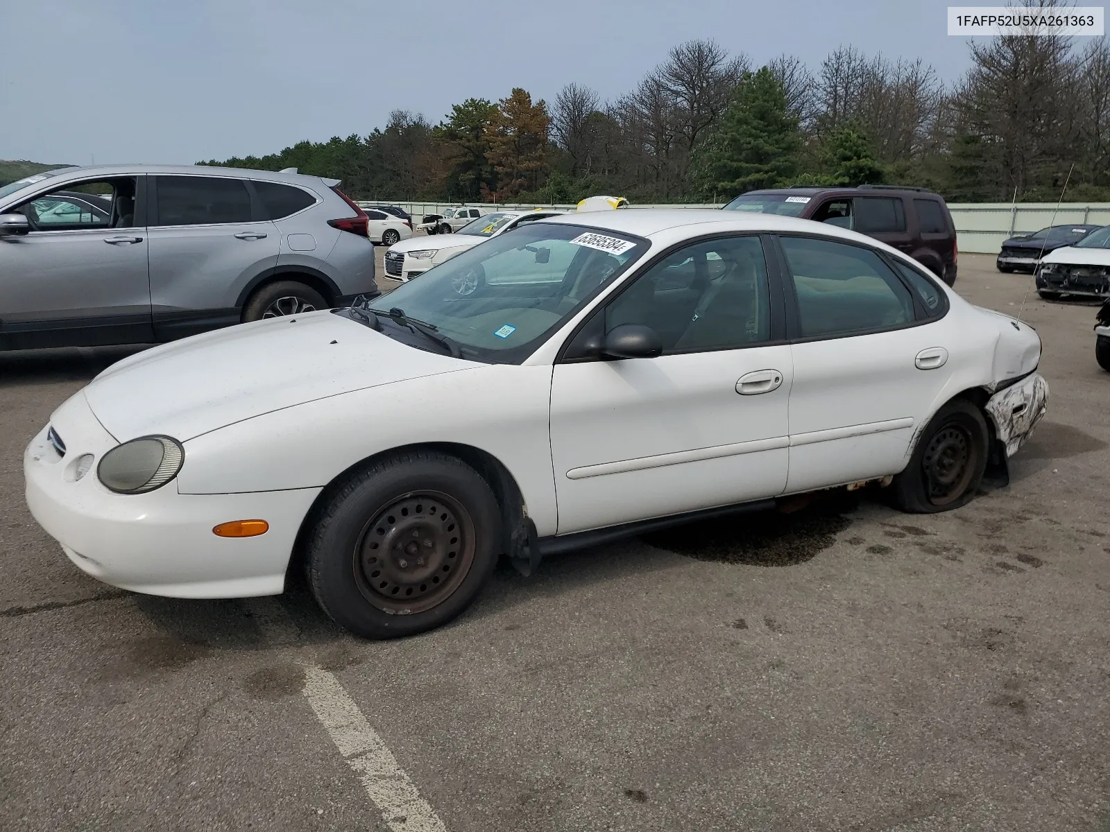 1999 Ford Taurus Lx VIN: 1FAFP52U5XA261363 Lot: 63695384