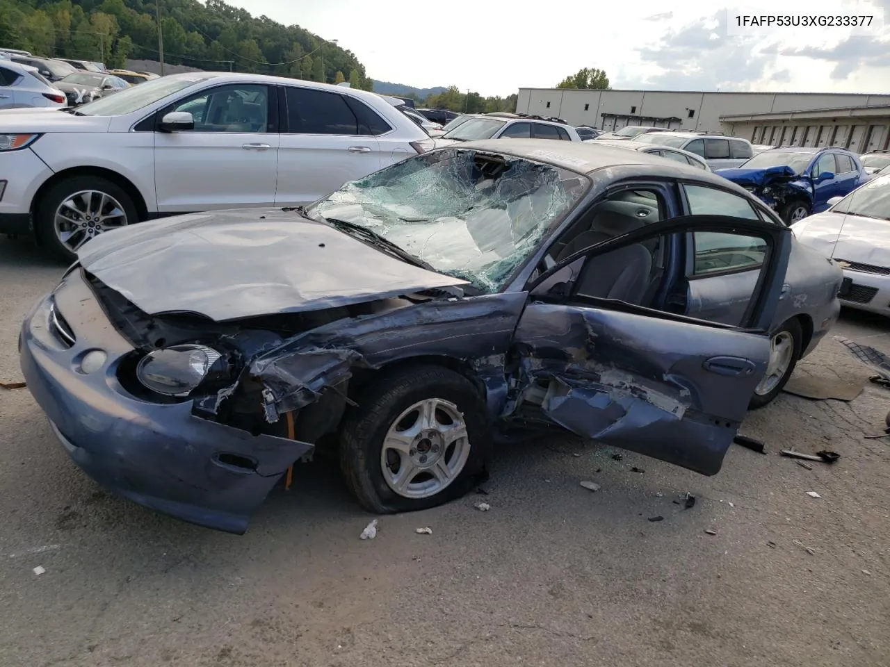 1999 Ford Taurus Se VIN: 1FAFP53U3XG233377 Lot: 69193074