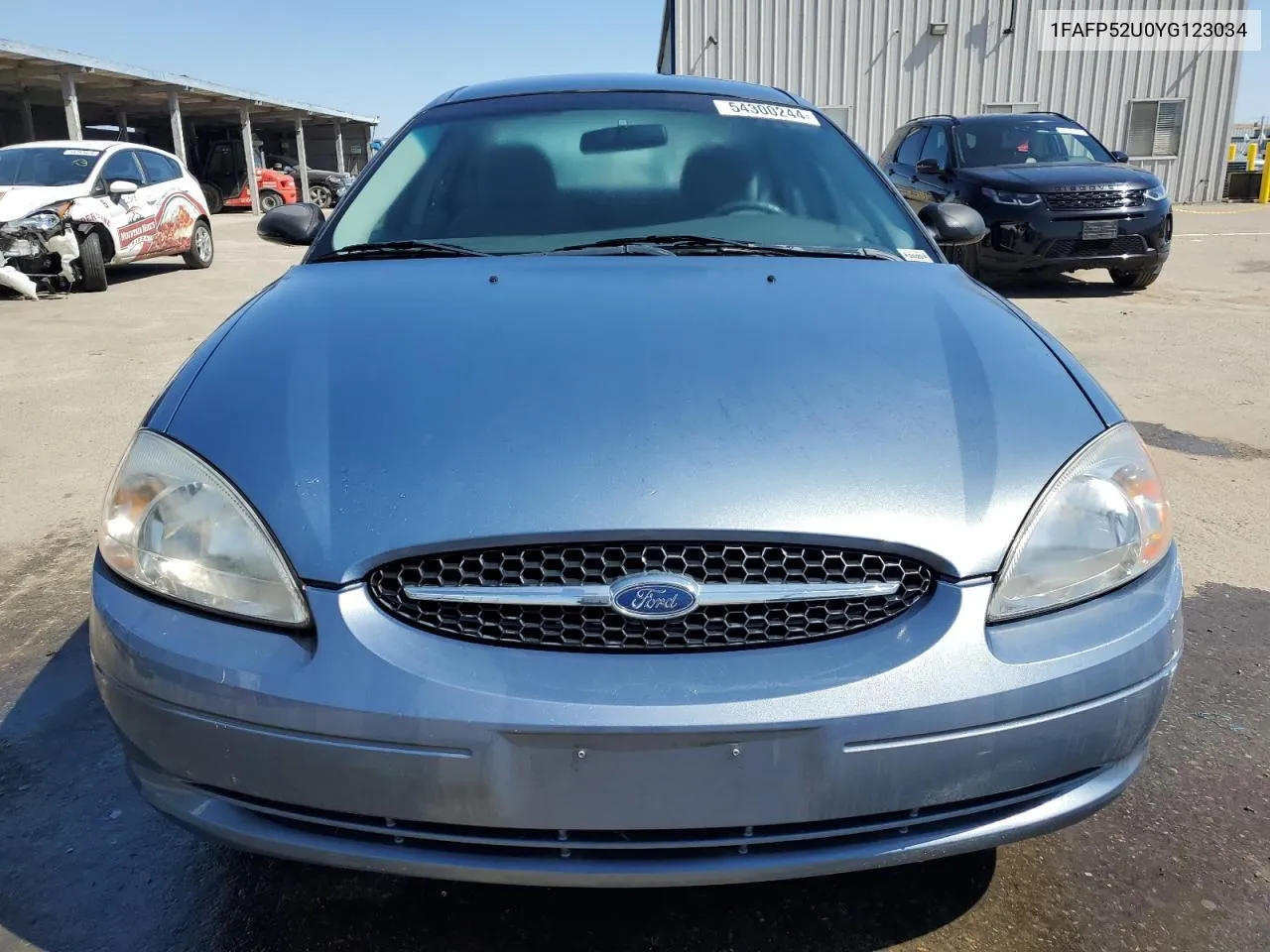 1FAFP52U0YG123034 2000 Ford Taurus Lx