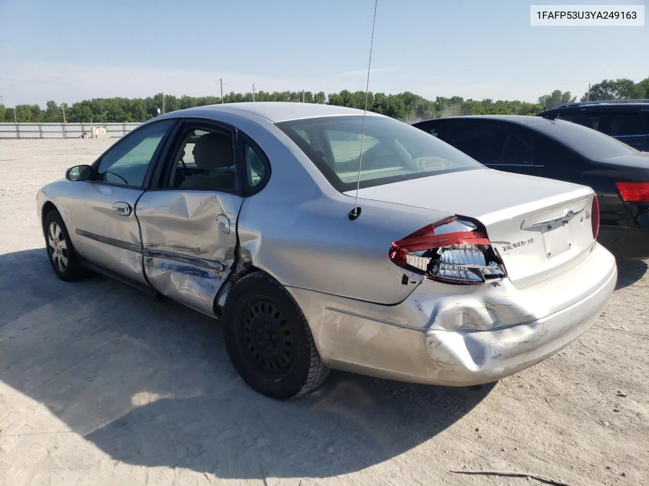 2000 Ford Taurus Se VIN: 1FAFP53U3YA249163 Lot: 66362713