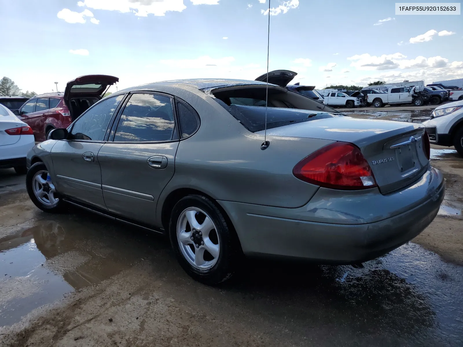 2002 Ford Taurus Ses VIN: 1FAFP55U92G152633 Lot: 56925984