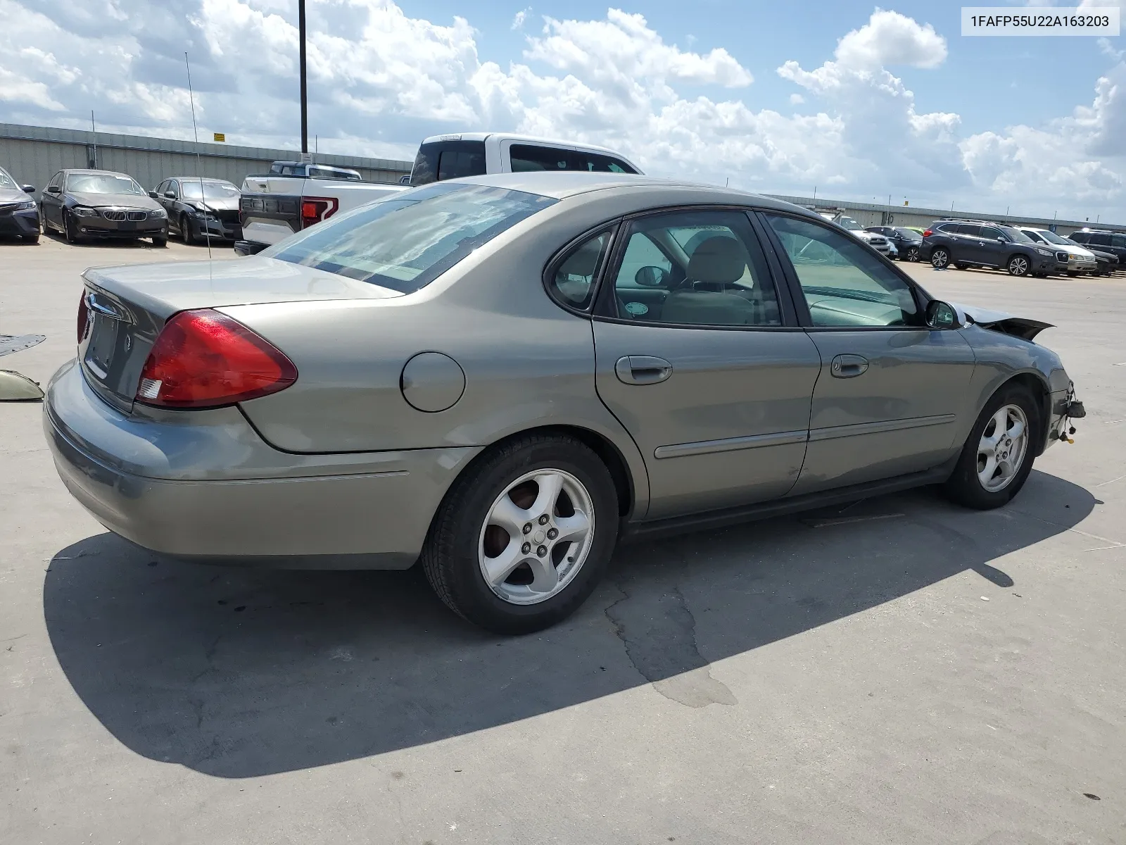 2002 Ford Taurus Ses VIN: 1FAFP55U22A163203 Lot: 60937834