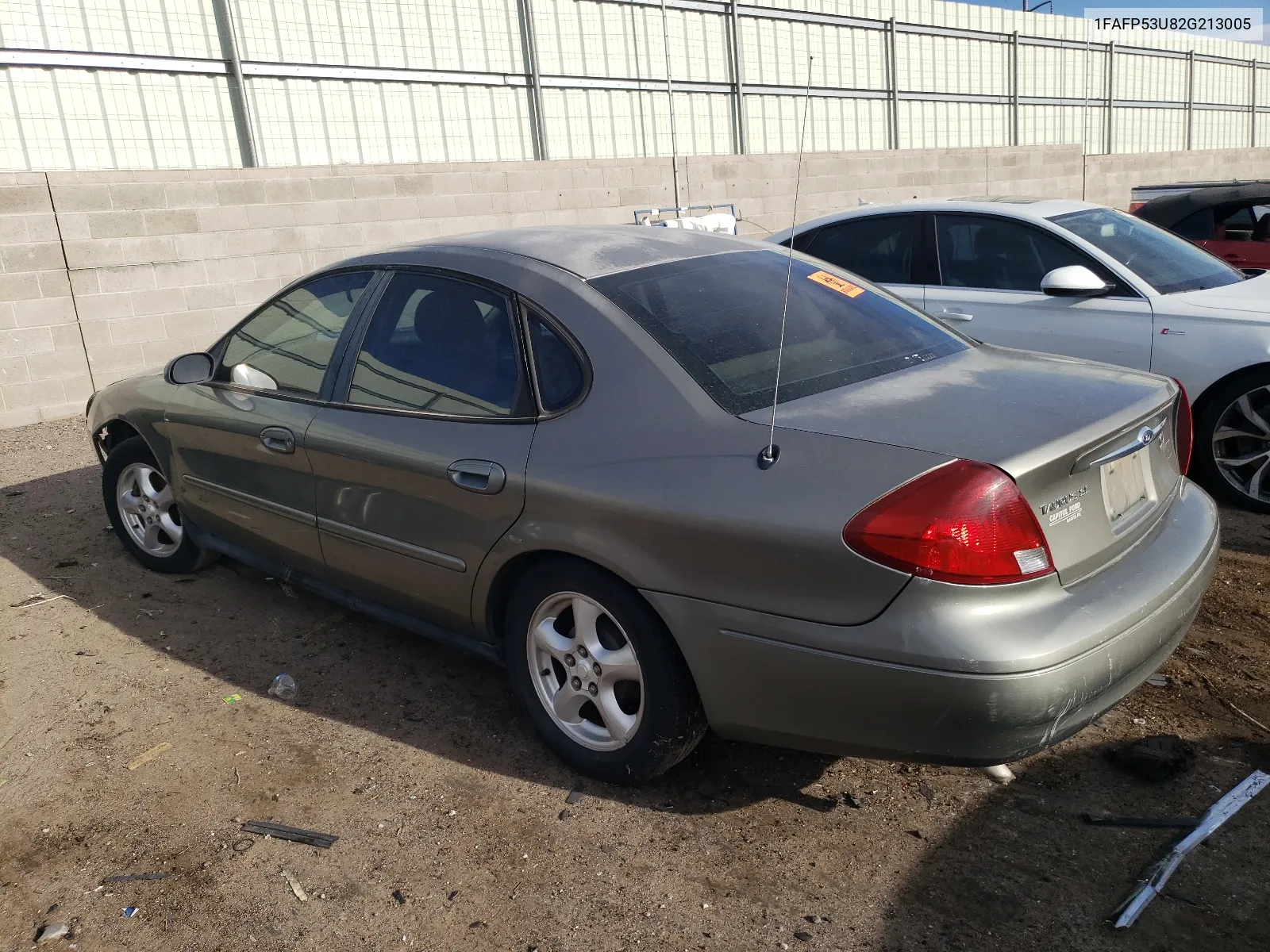 2002 Ford Taurus Se VIN: 1FAFP53U82G213005 Lot: 68340704