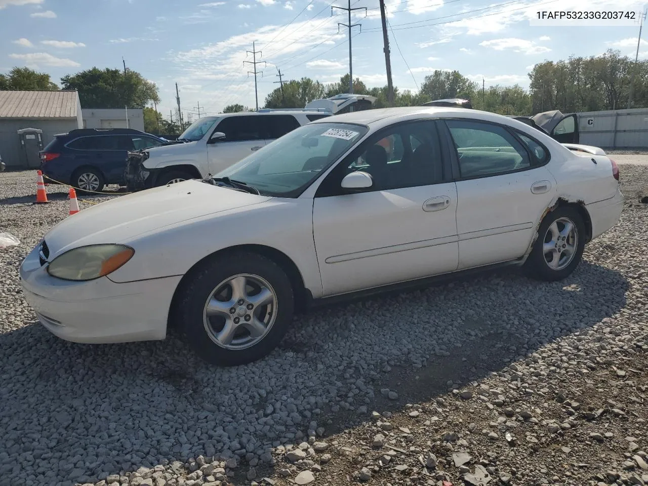 2003 Ford Taurus Se VIN: 1FAFP53233G203742 Lot: 72287254