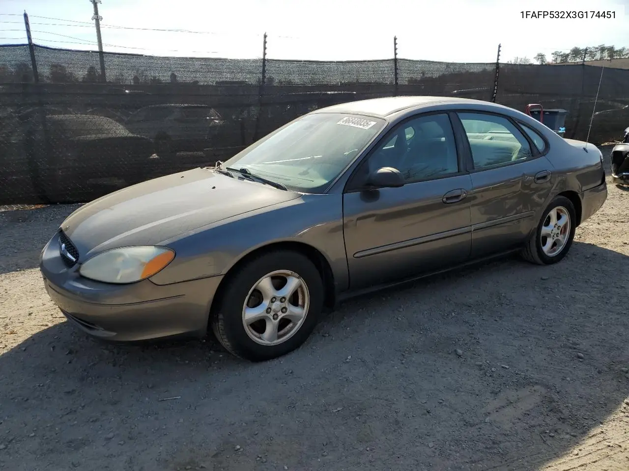 1FAFP532X3G174451 2003 Ford Taurus Se