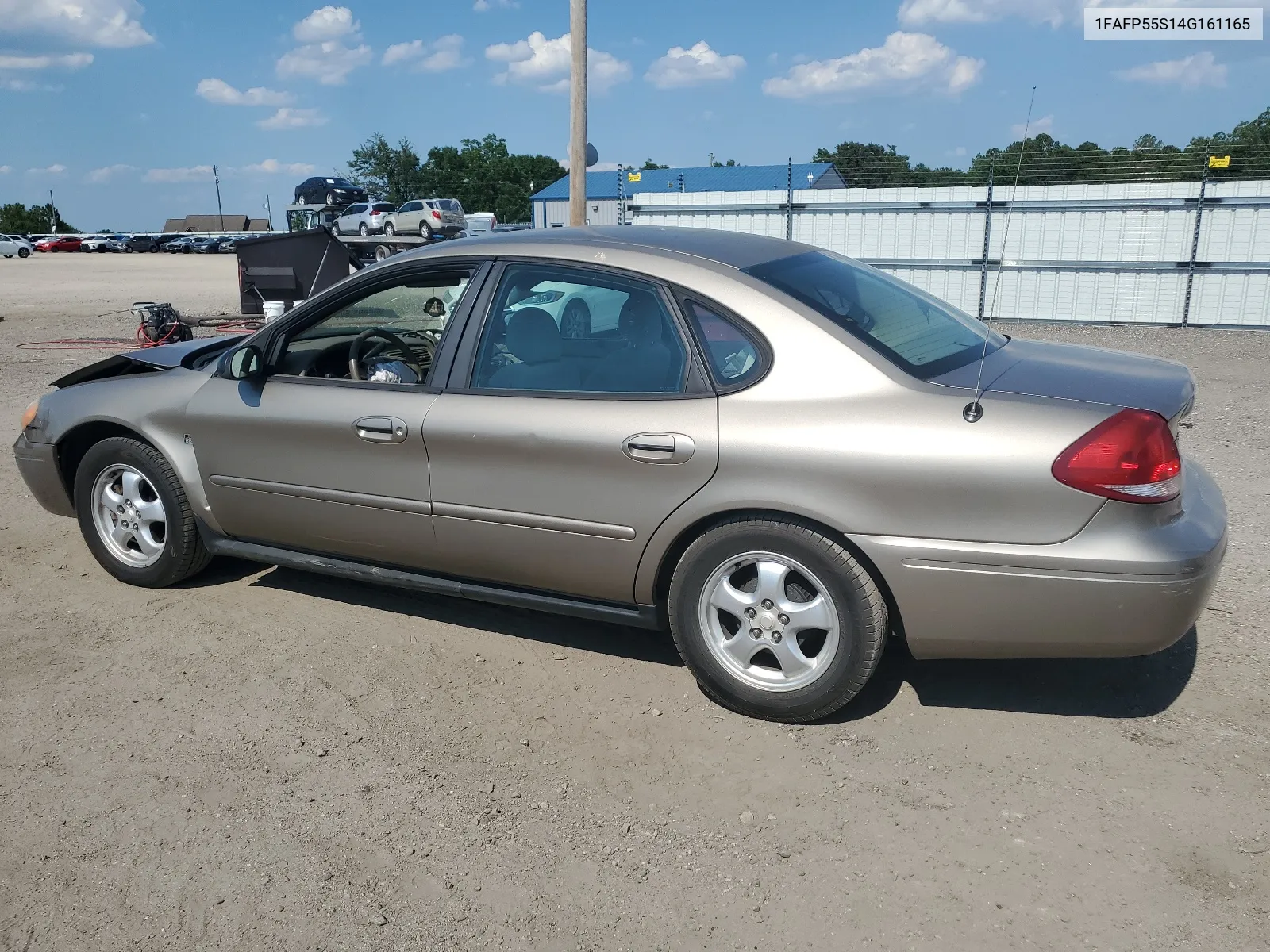 2004 Ford Taurus Ses VIN: 1FAFP55S14G161165 Lot: 63034074