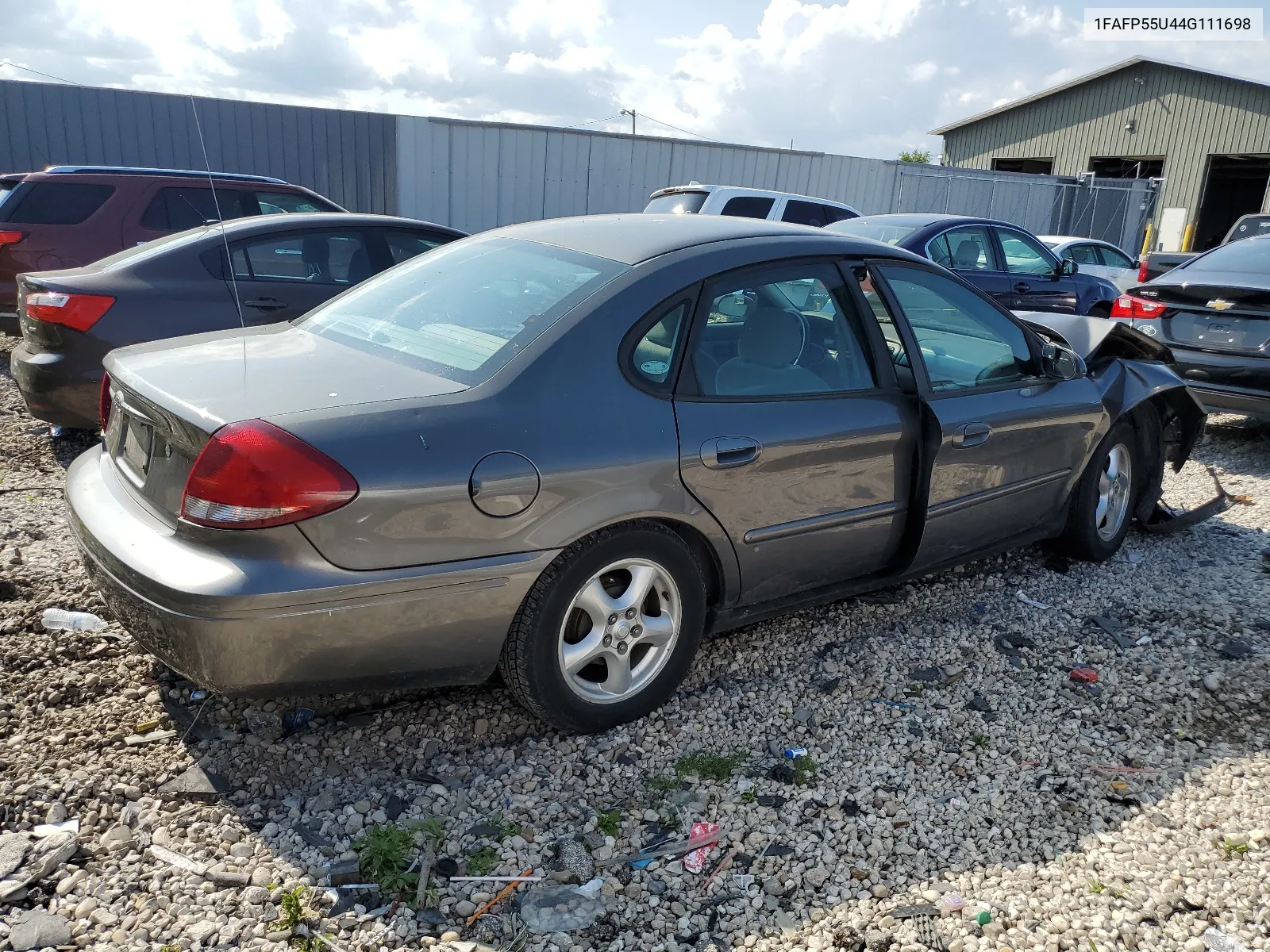 2004 Ford Taurus Ses VIN: 1FAFP55U44G111698 Lot: 66988834