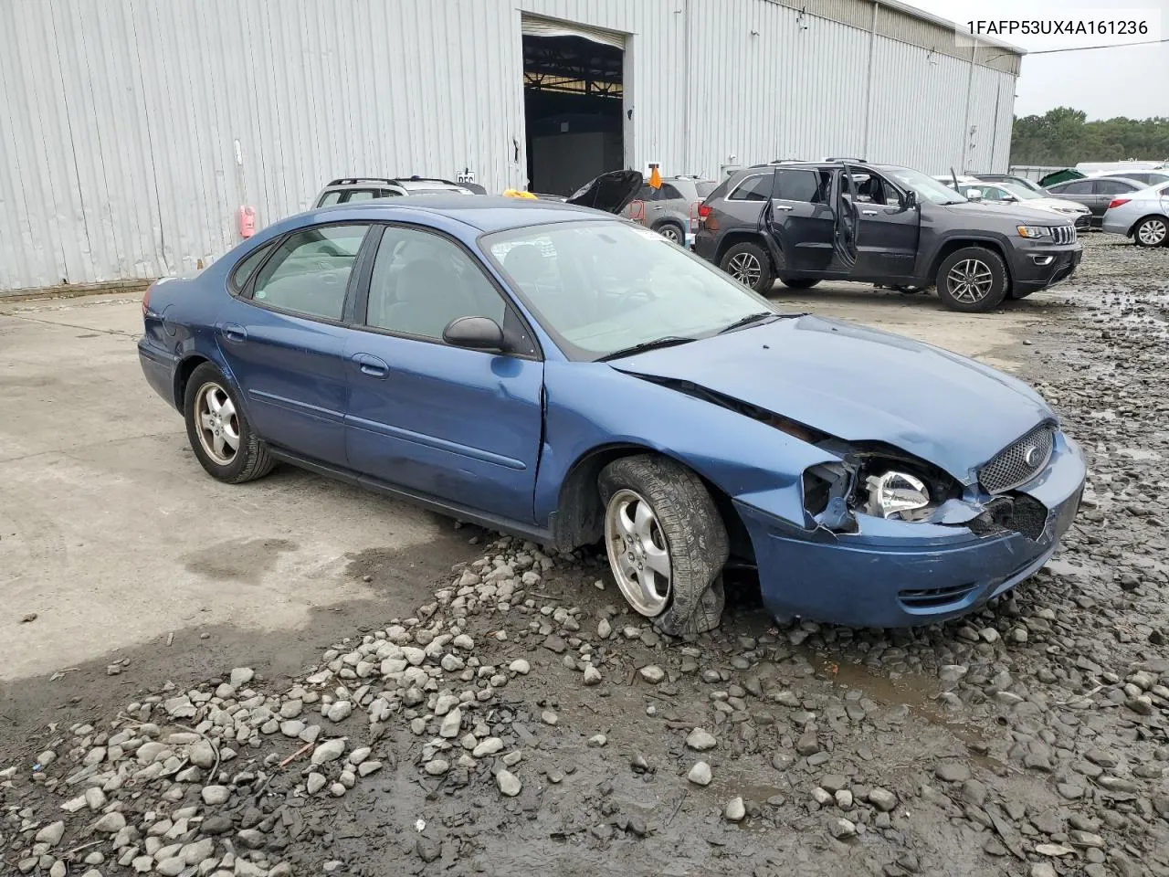 1FAFP53UX4A161236 2004 Ford Taurus Se