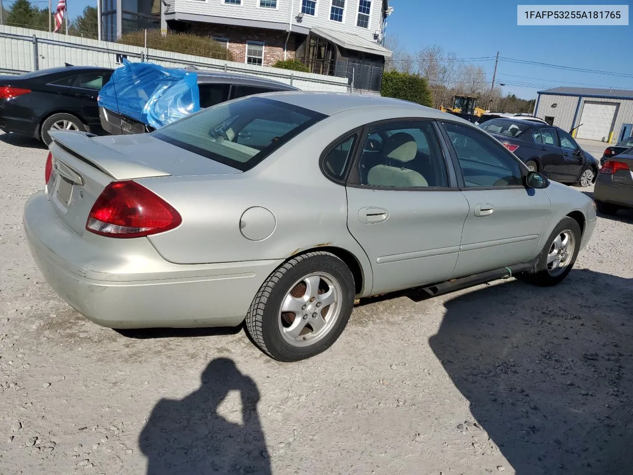 2005 Ford Taurus Se VIN: 1FAFP53255A181765 Lot: 51392514