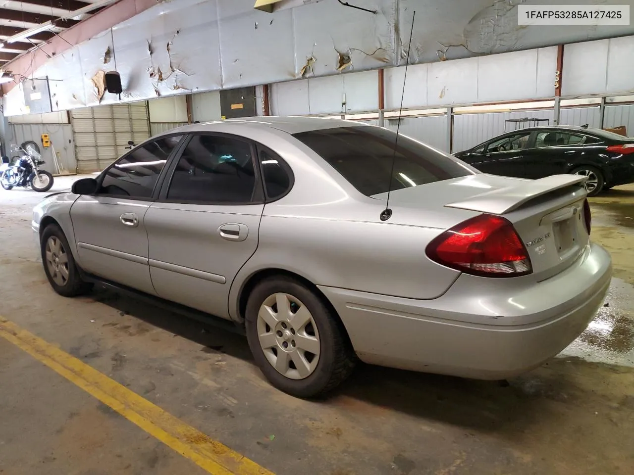 2005 Ford Taurus Se VIN: 1FAFP53285A127425 Lot: 55535474