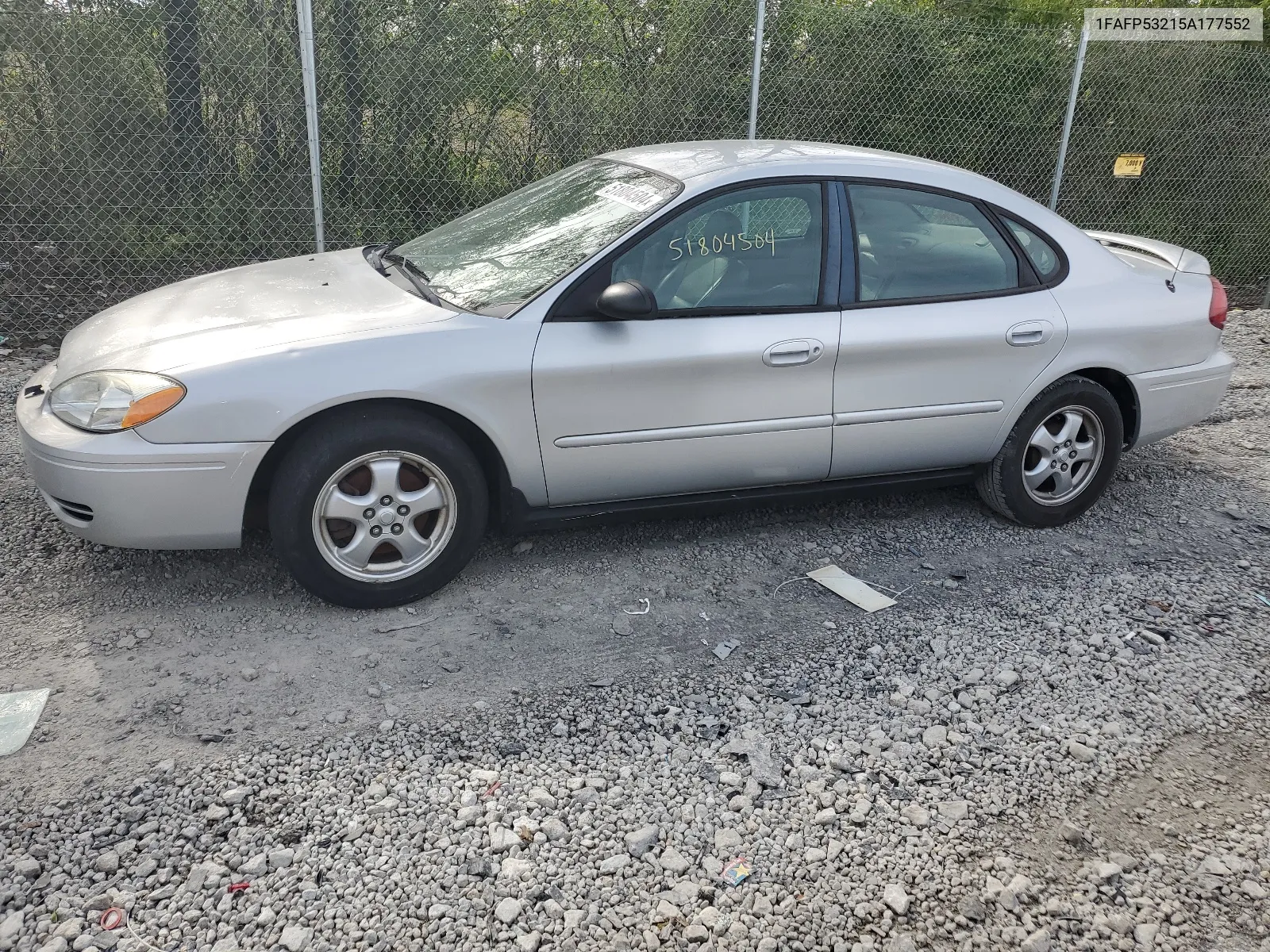 2005 Ford Taurus Se VIN: 1FAFP53215A177552 Lot: 64143844