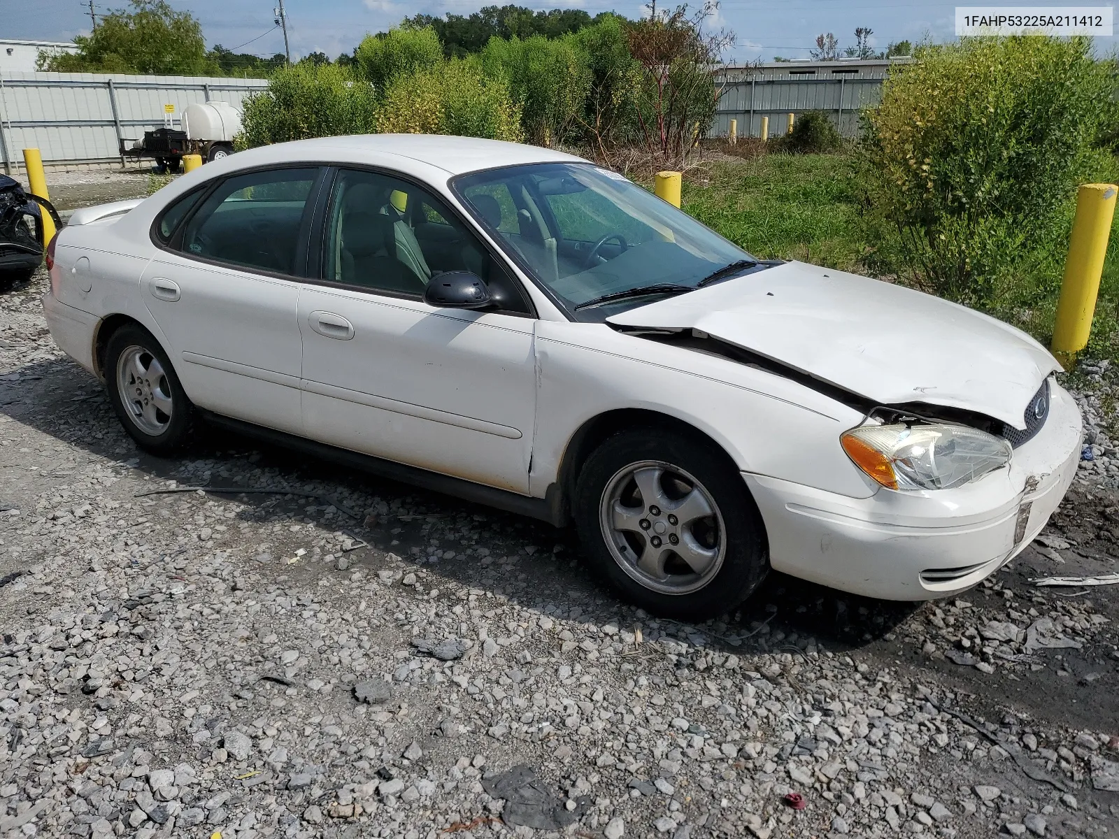 1FAHP53225A211412 2005 Ford Taurus Se