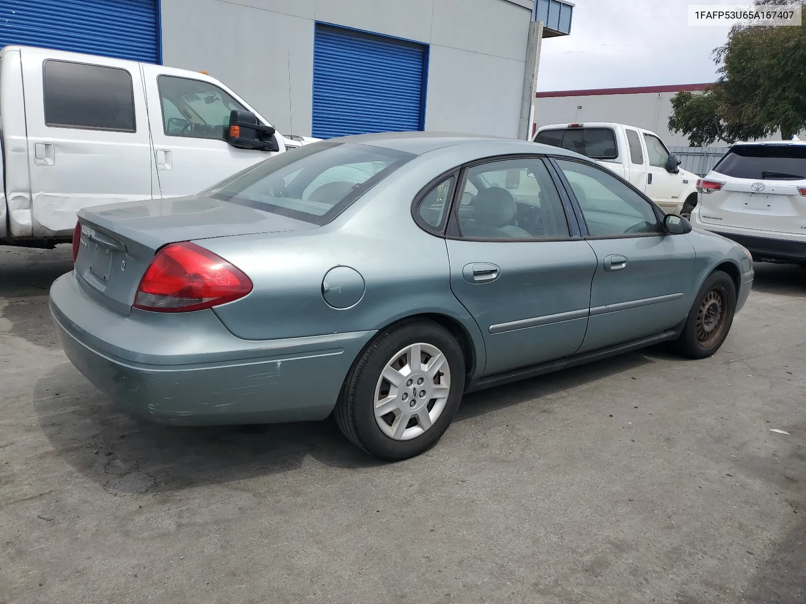 2005 Ford Taurus Se VIN: 1FAFP53U65A167407 Lot: 65836624