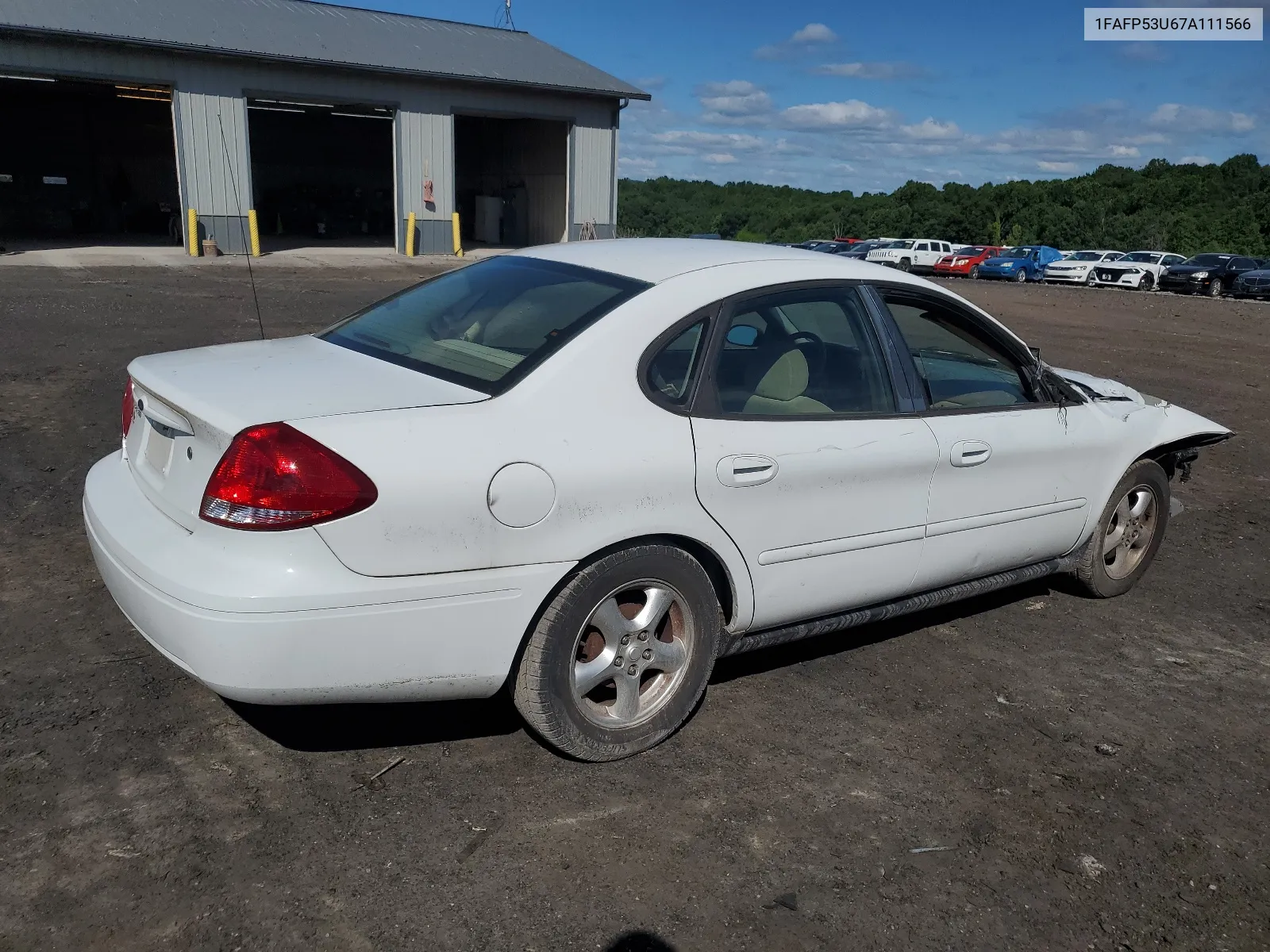 2007 Ford Taurus Se VIN: 1FAFP53U67A111566 Lot: 60025764