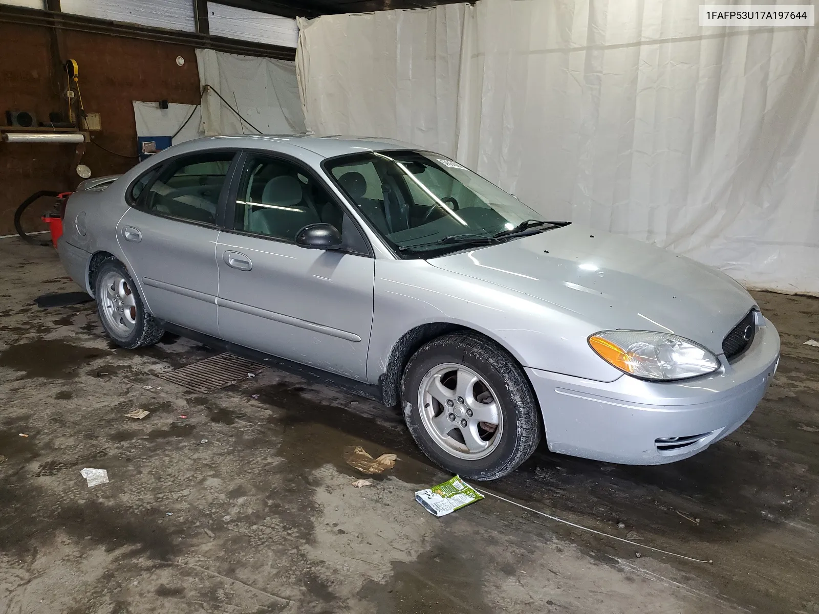 2007 Ford Taurus Se VIN: 1FAFP53U17A197644 Lot: 64064884