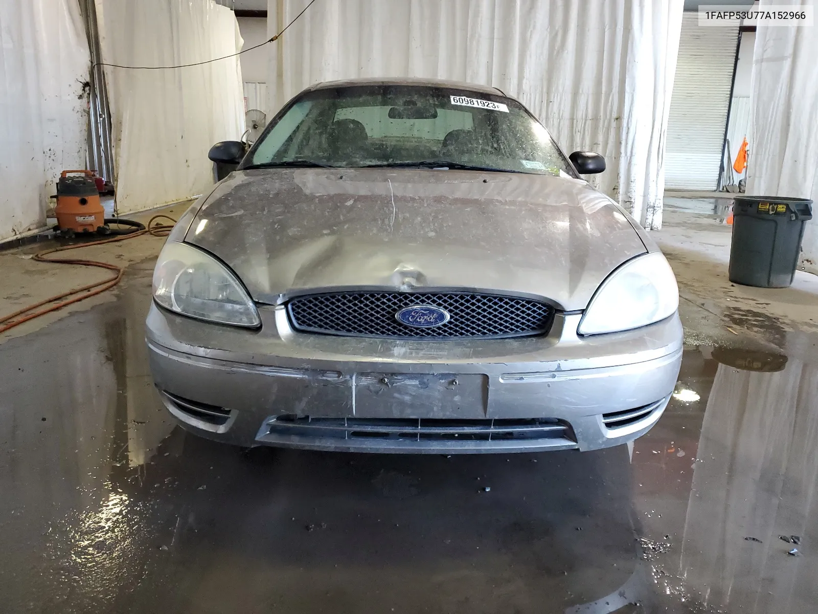 2007 Ford Taurus Se VIN: 1FAFP53U77A152966 Lot: 64932684