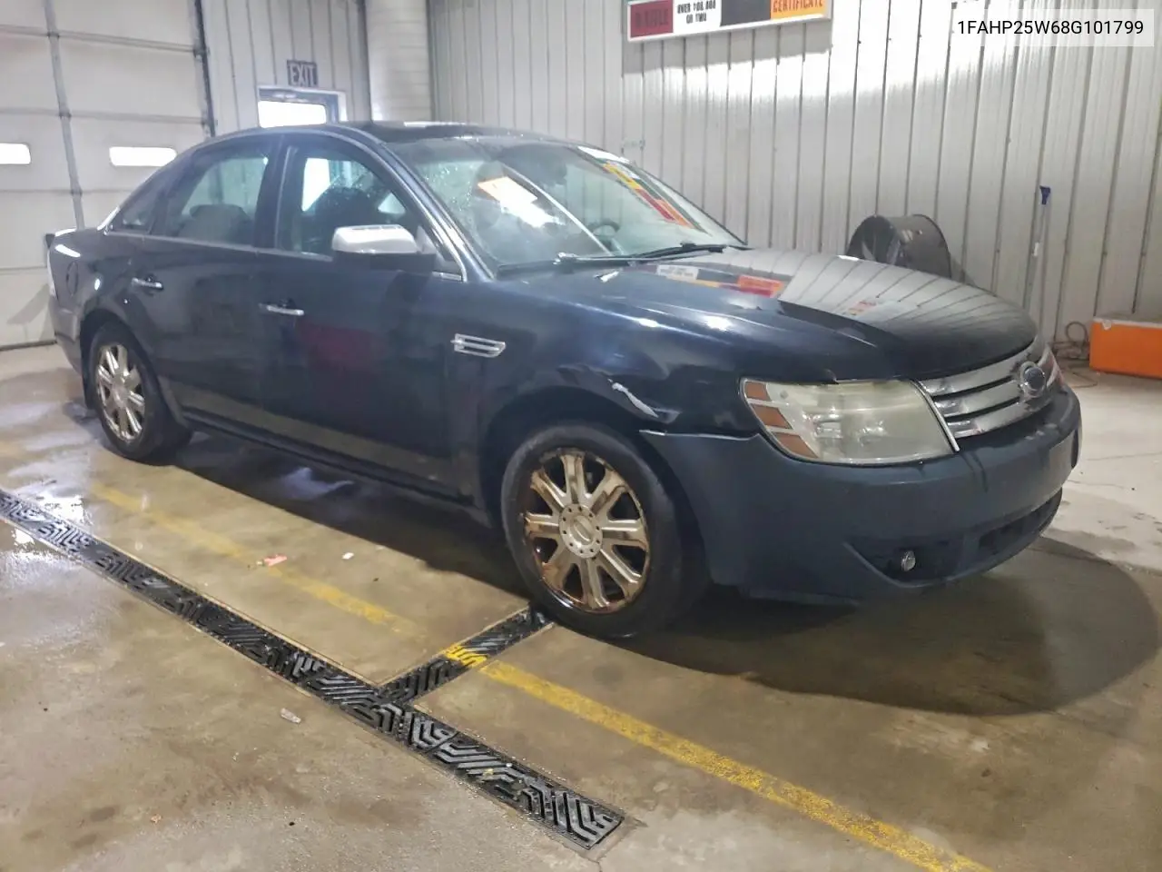 1FAHP25W68G101799 2008 Ford Taurus Limited