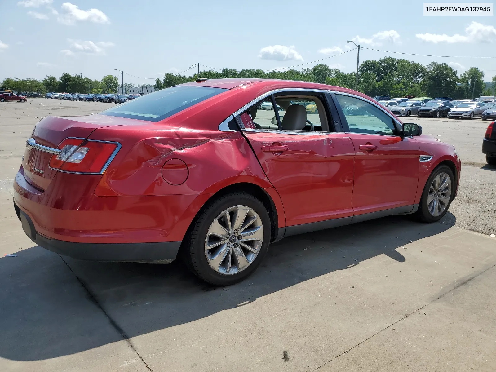 2010 Ford Taurus Limited VIN: 1FAHP2FW0AG137945 Lot: 62428954